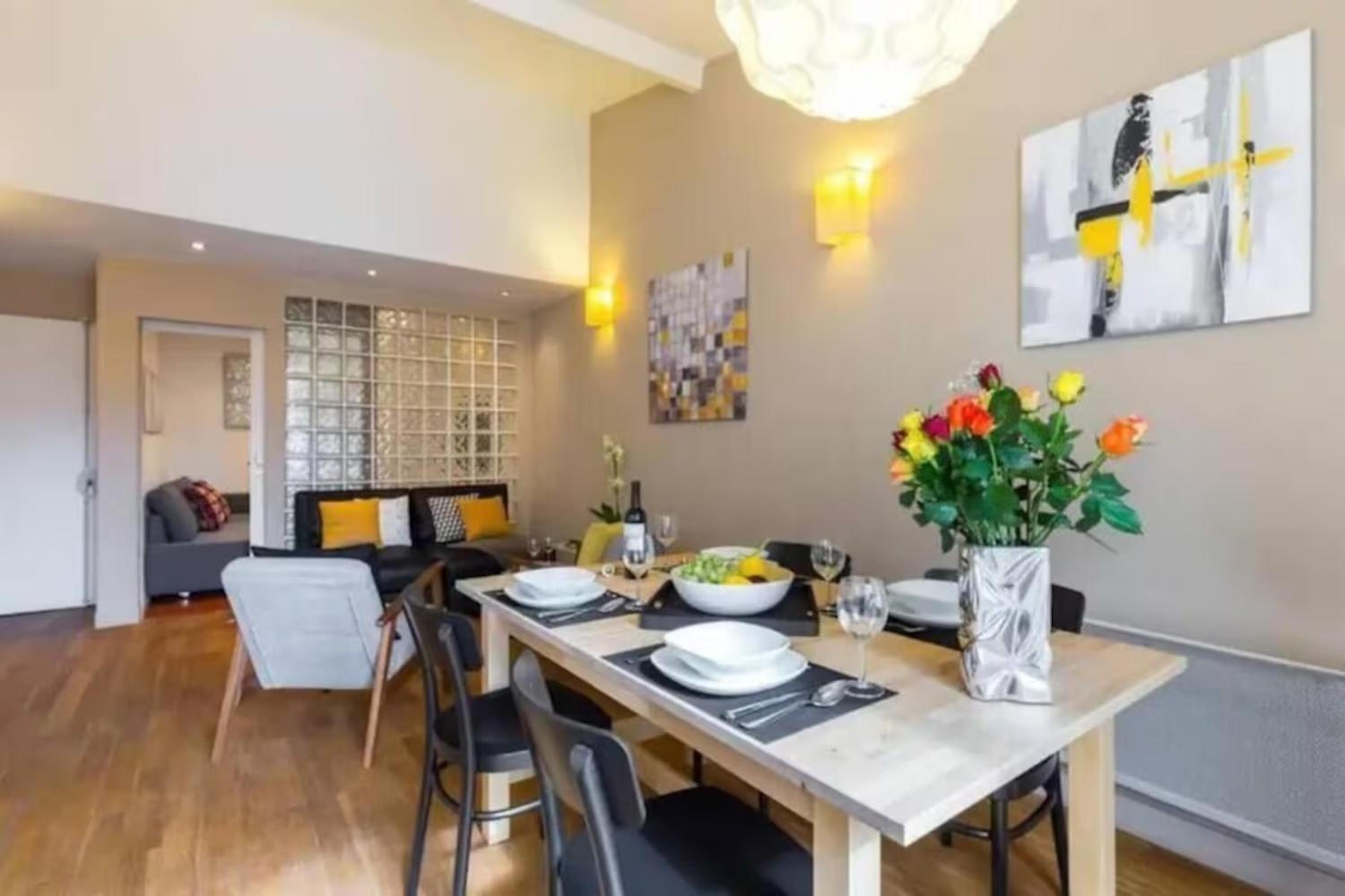 Signature Penthouse at Villefranche, Steps to Beach, Limited-Time Offer