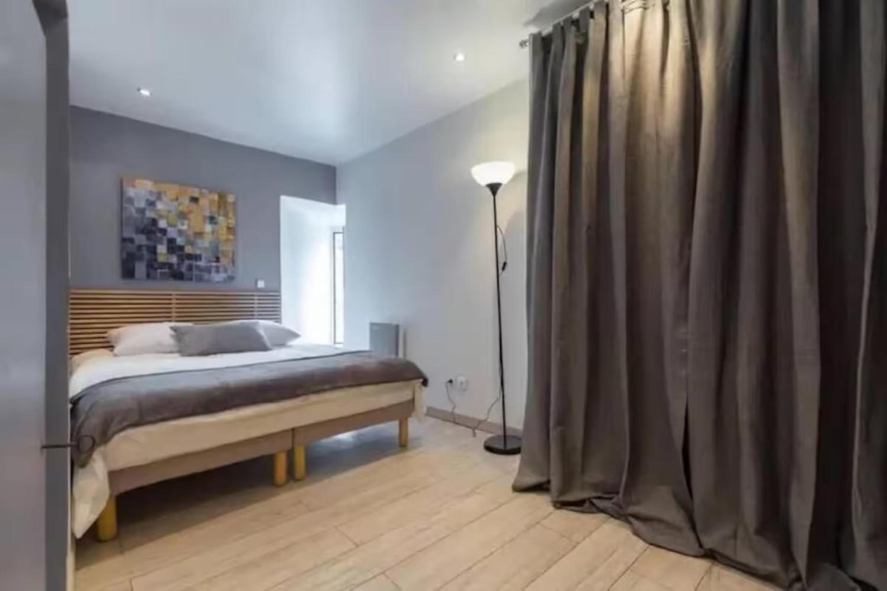 Signature Penthouse at Villefranche, Steps to Beach, Limited-Time Offer