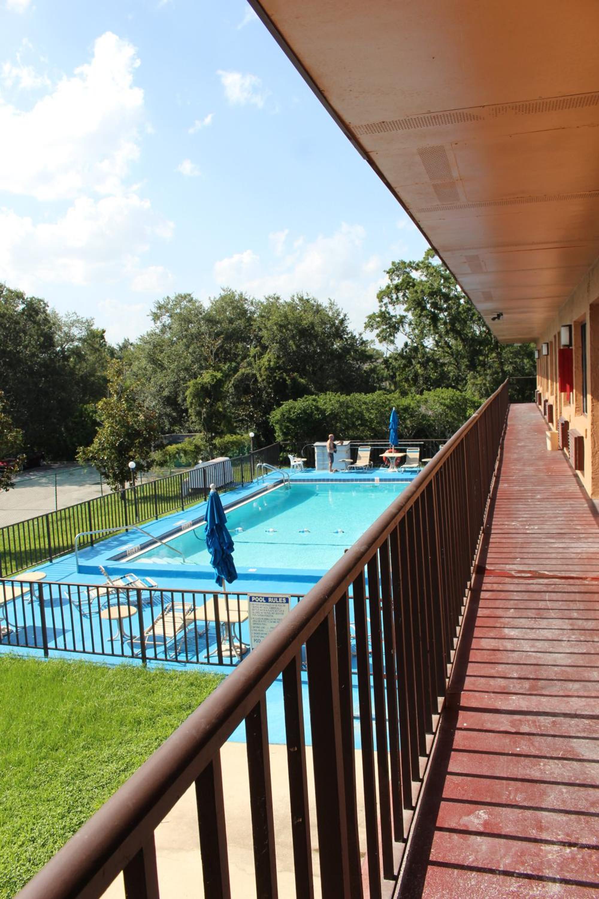 Oak Ridge Inn