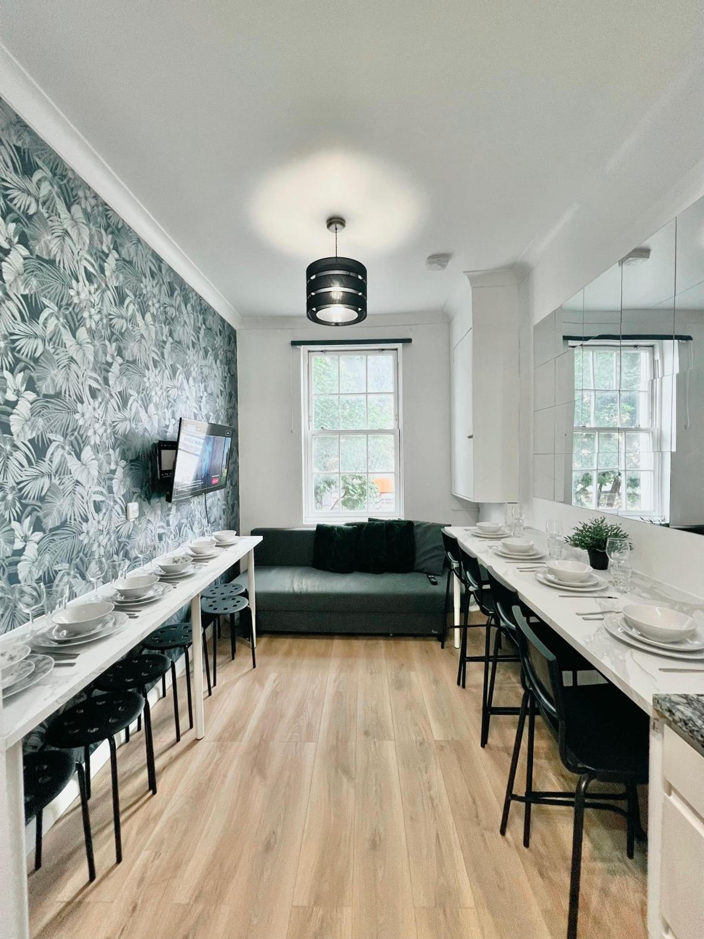 3 Bedrooms Flat Next to King Cross