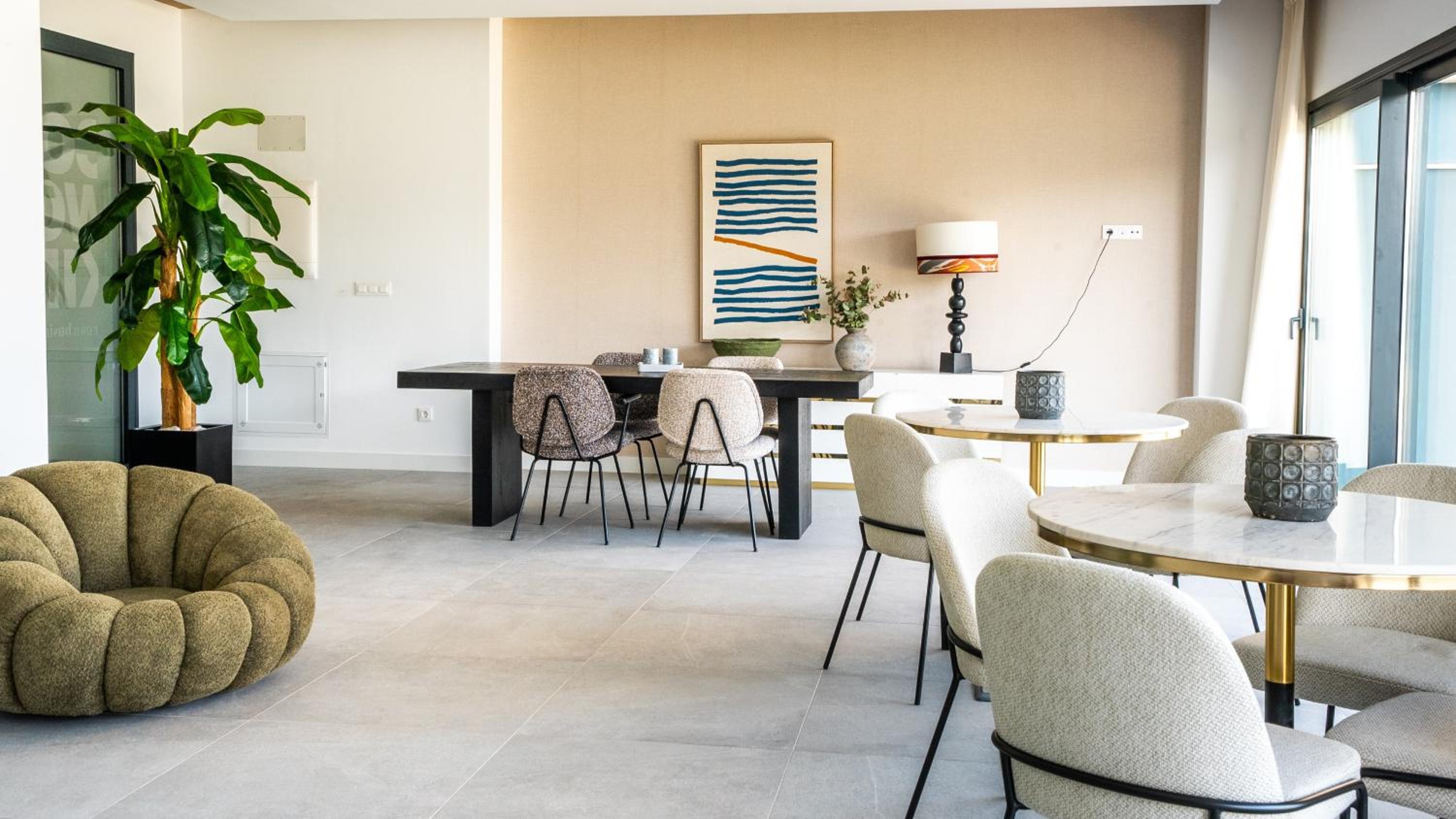 NEUE Ferienwohnung in Andalusien an der Costa del Sol - Boho Style - 40 qm Terrasse, 3-Bedroom, Pool, Gym, Work Lounge