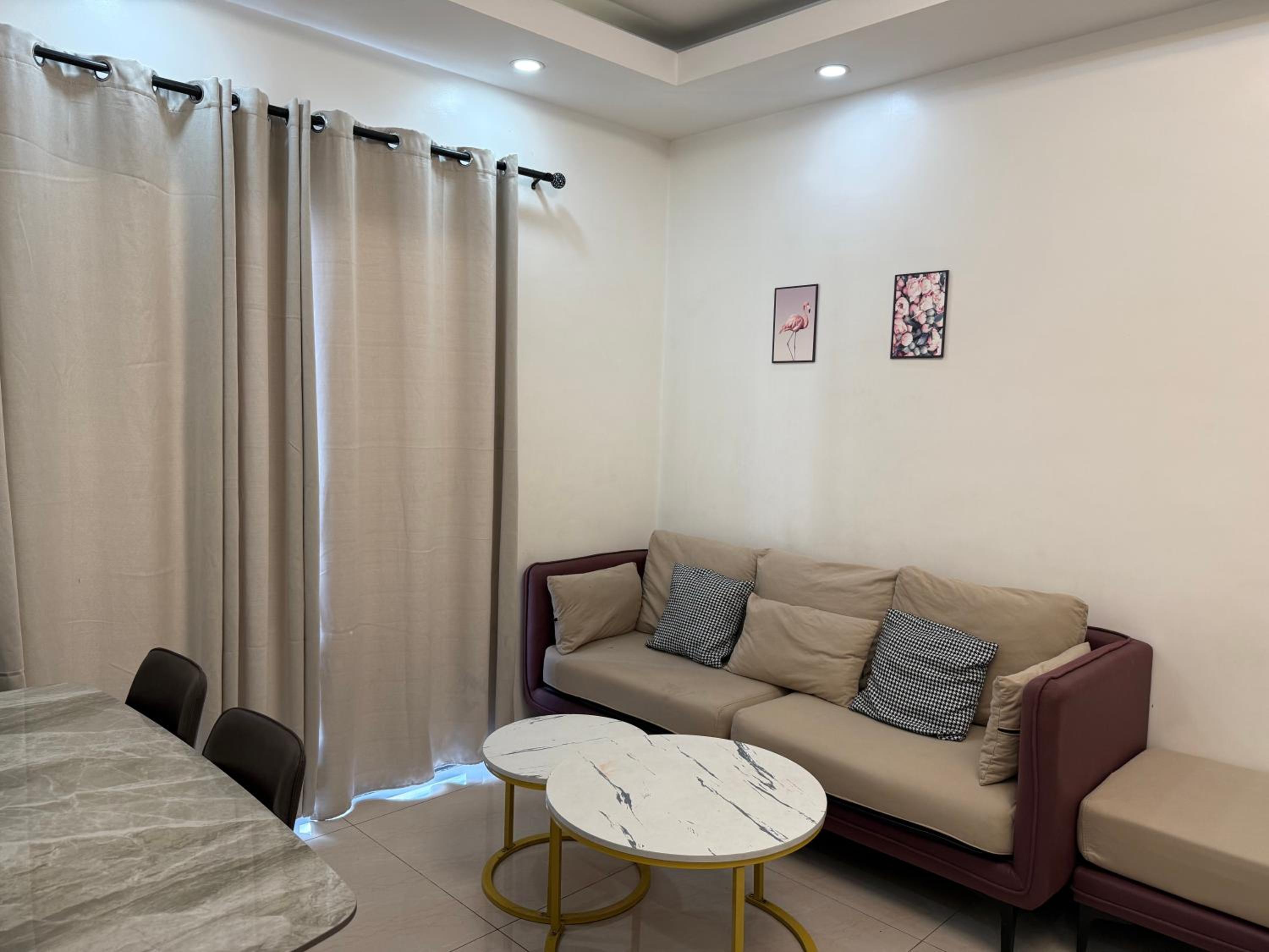 2 AC in 1 Room JCAL Building Near Manila Airports MOA OKADA