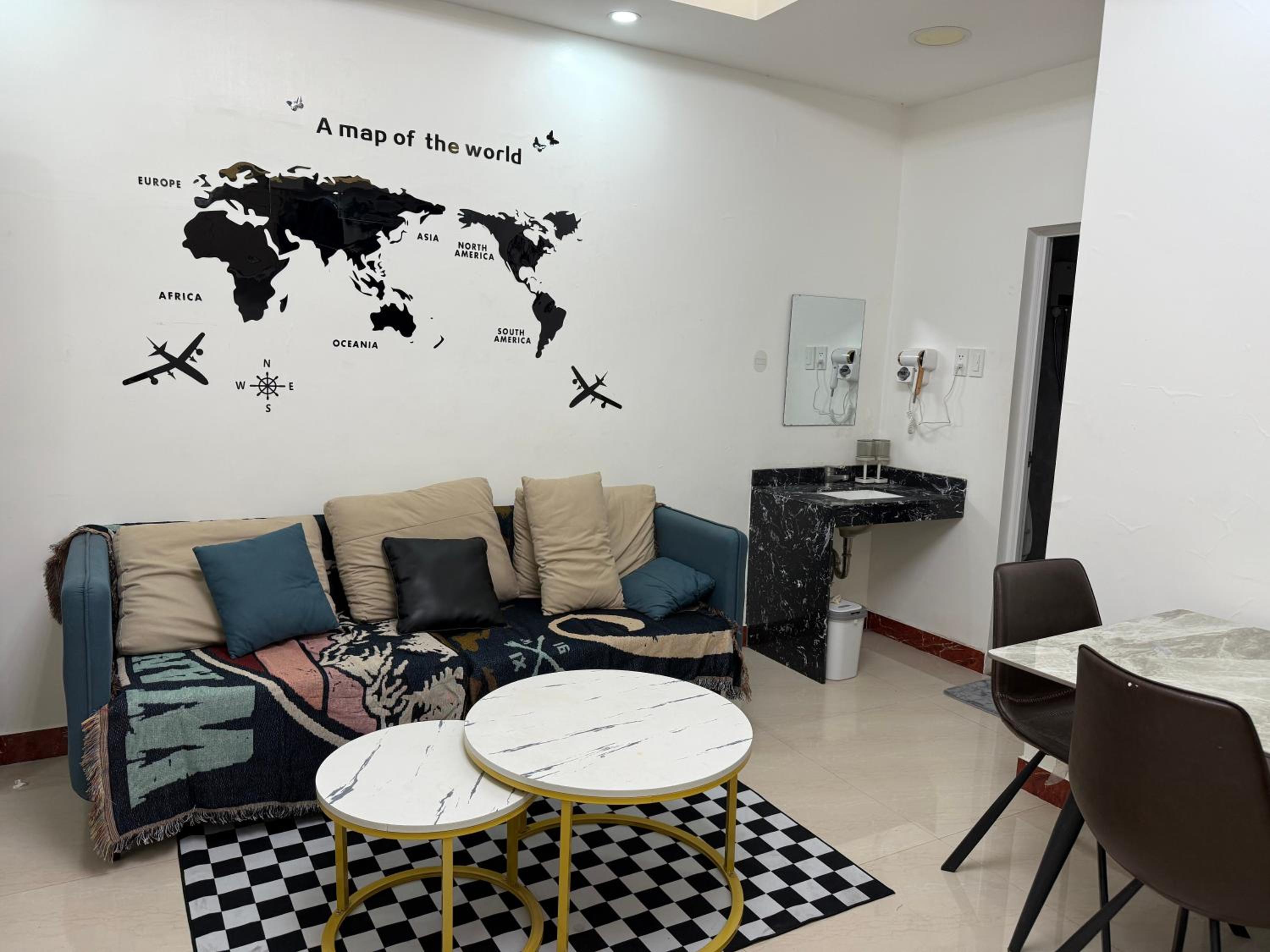 2 AC in 1 Room JCAL Building Near Manila Airports MOA OKADA