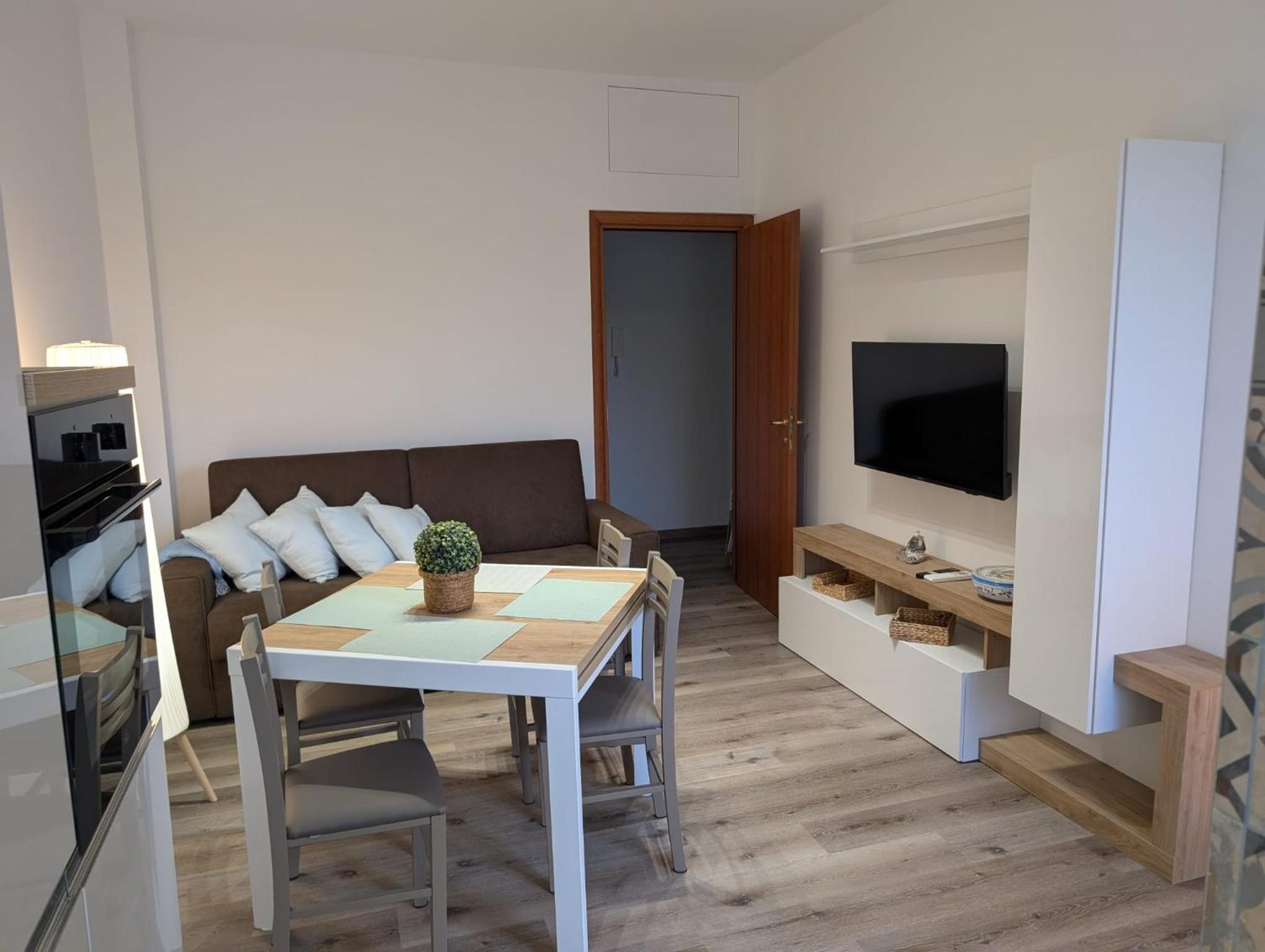 Milano Urban Suite - near San Siro stadium, Fiera Milano, American Embassy, Portello, City Life and Arco della Pace movida