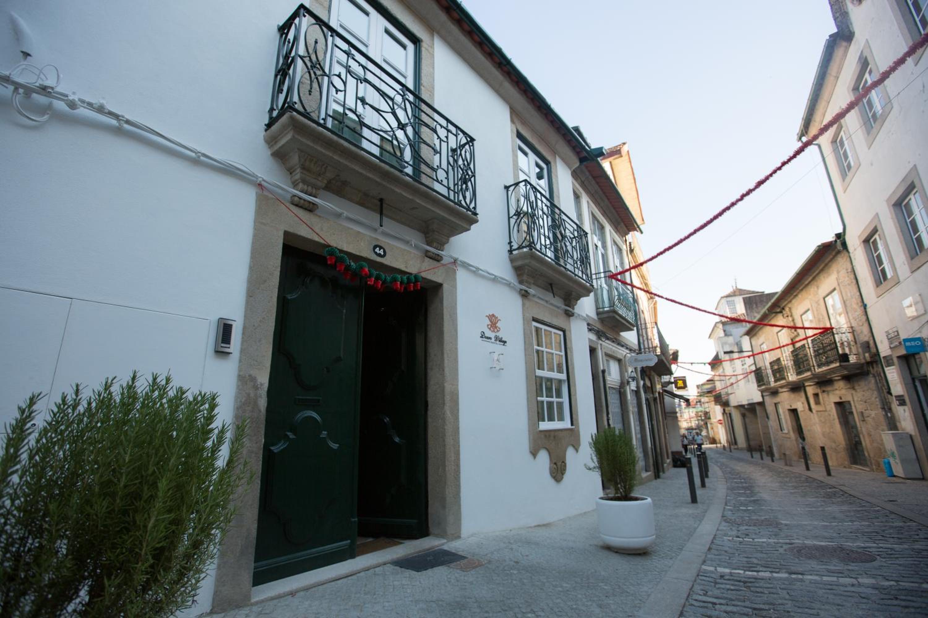 Hotel Douro Village - Image 1