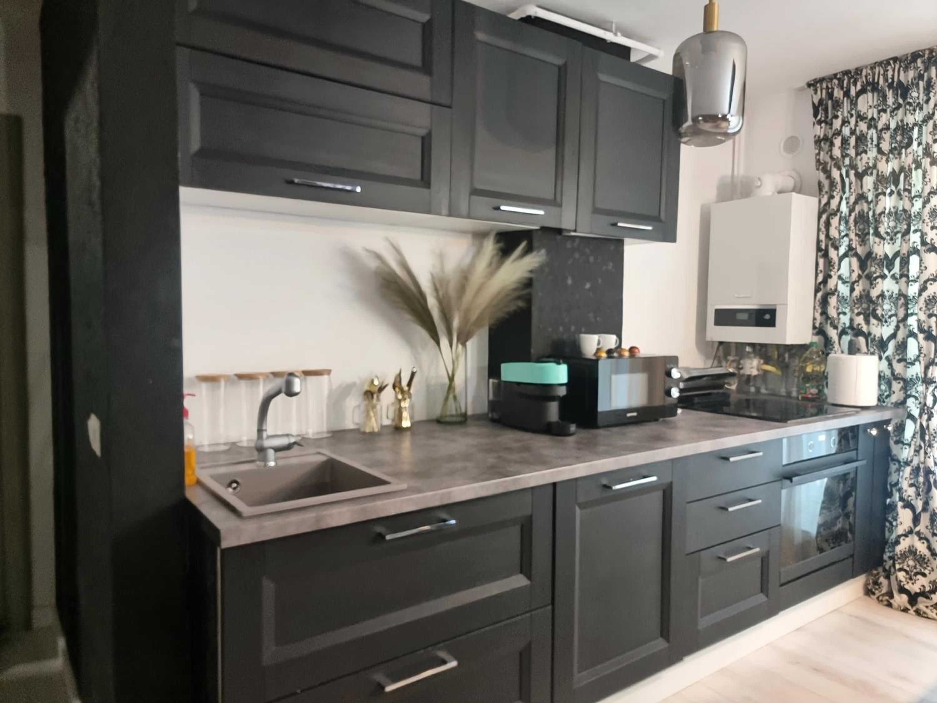 GLAMOUR Style 2 Bedrooms