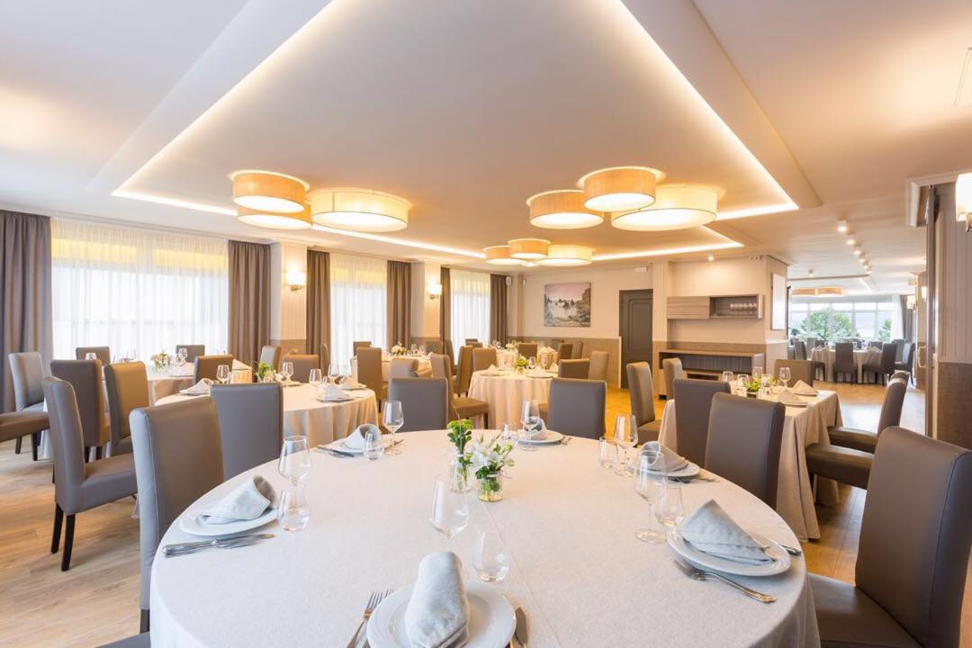 Miramar Suites