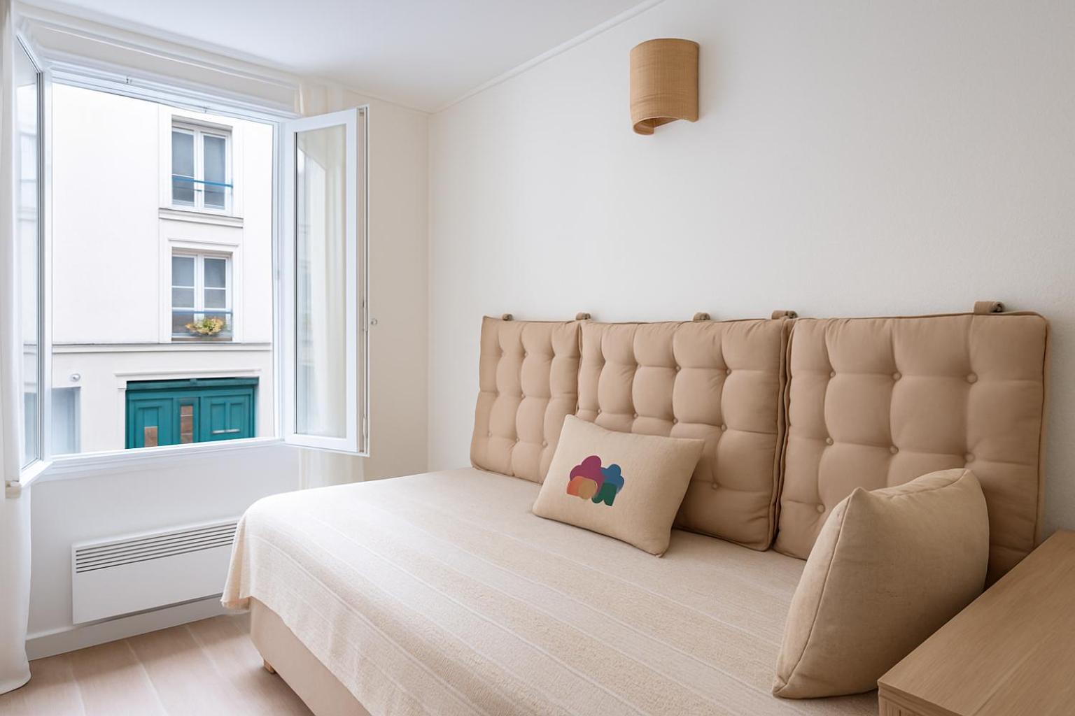 LE LOUVRE - MONTORGEUIL Suites only ws