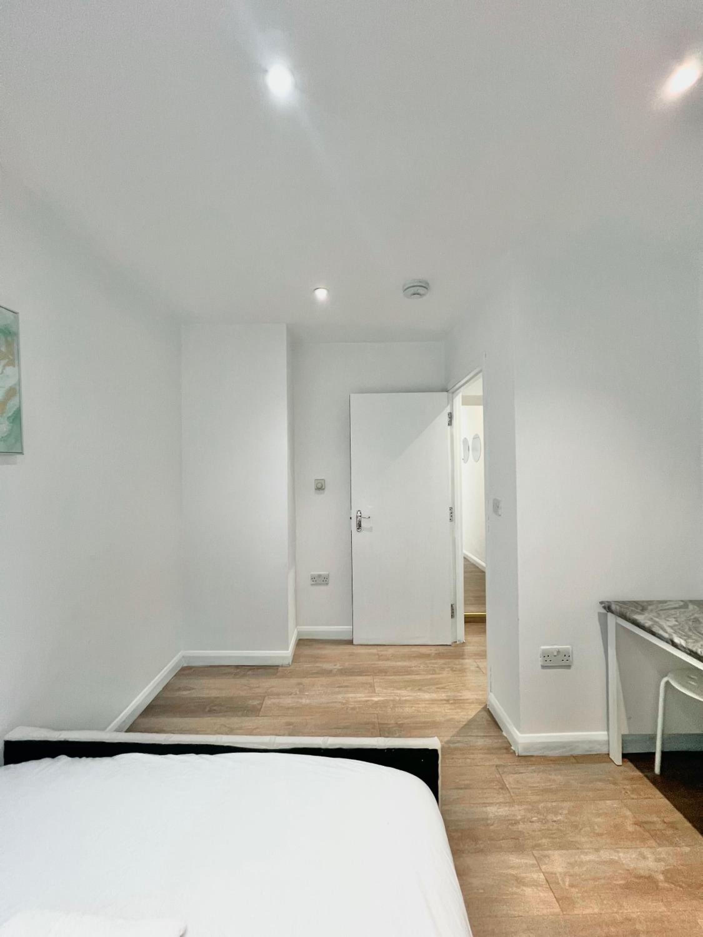 Drummond Apartments