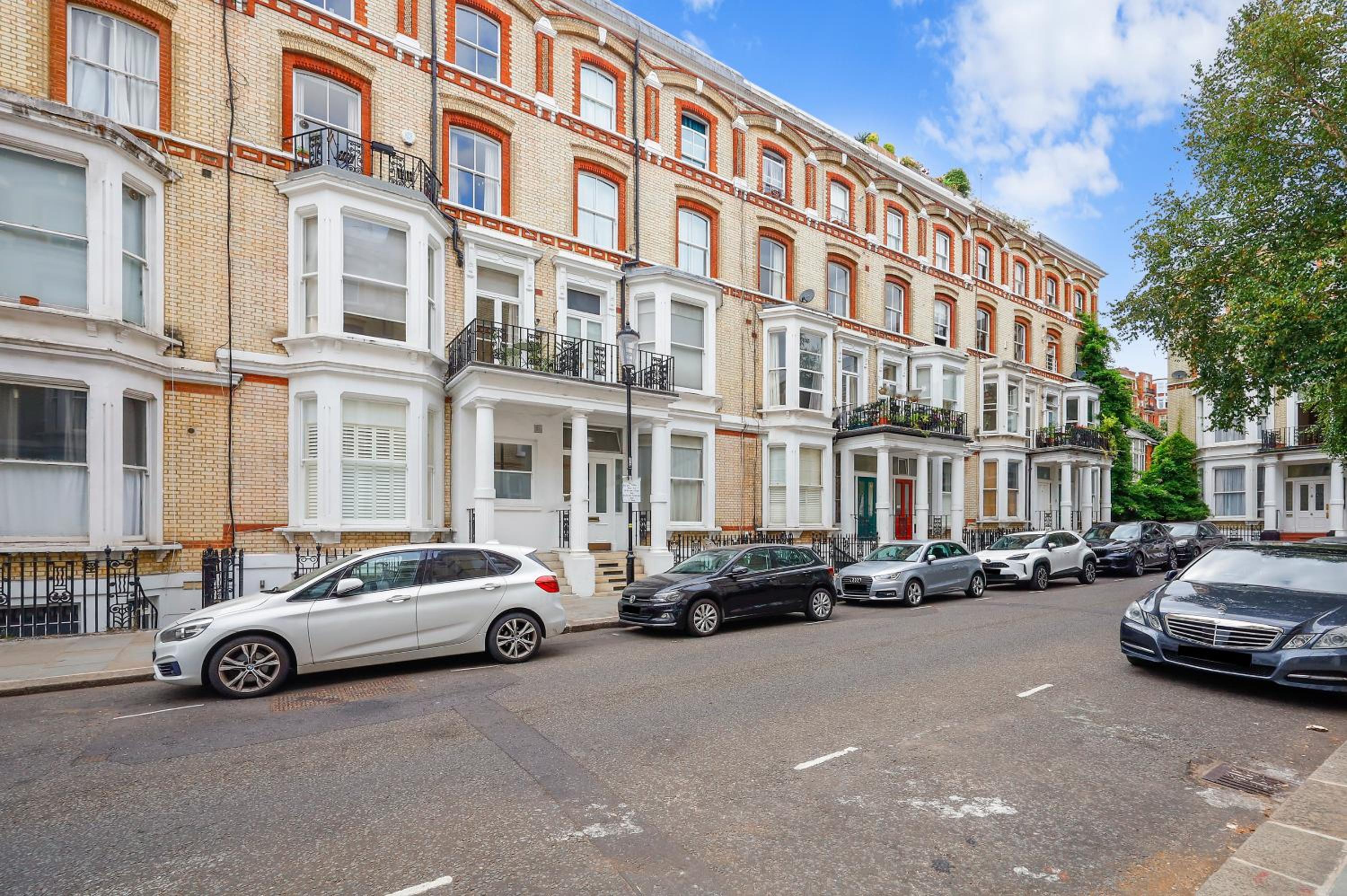 PRIME Kensington High Street