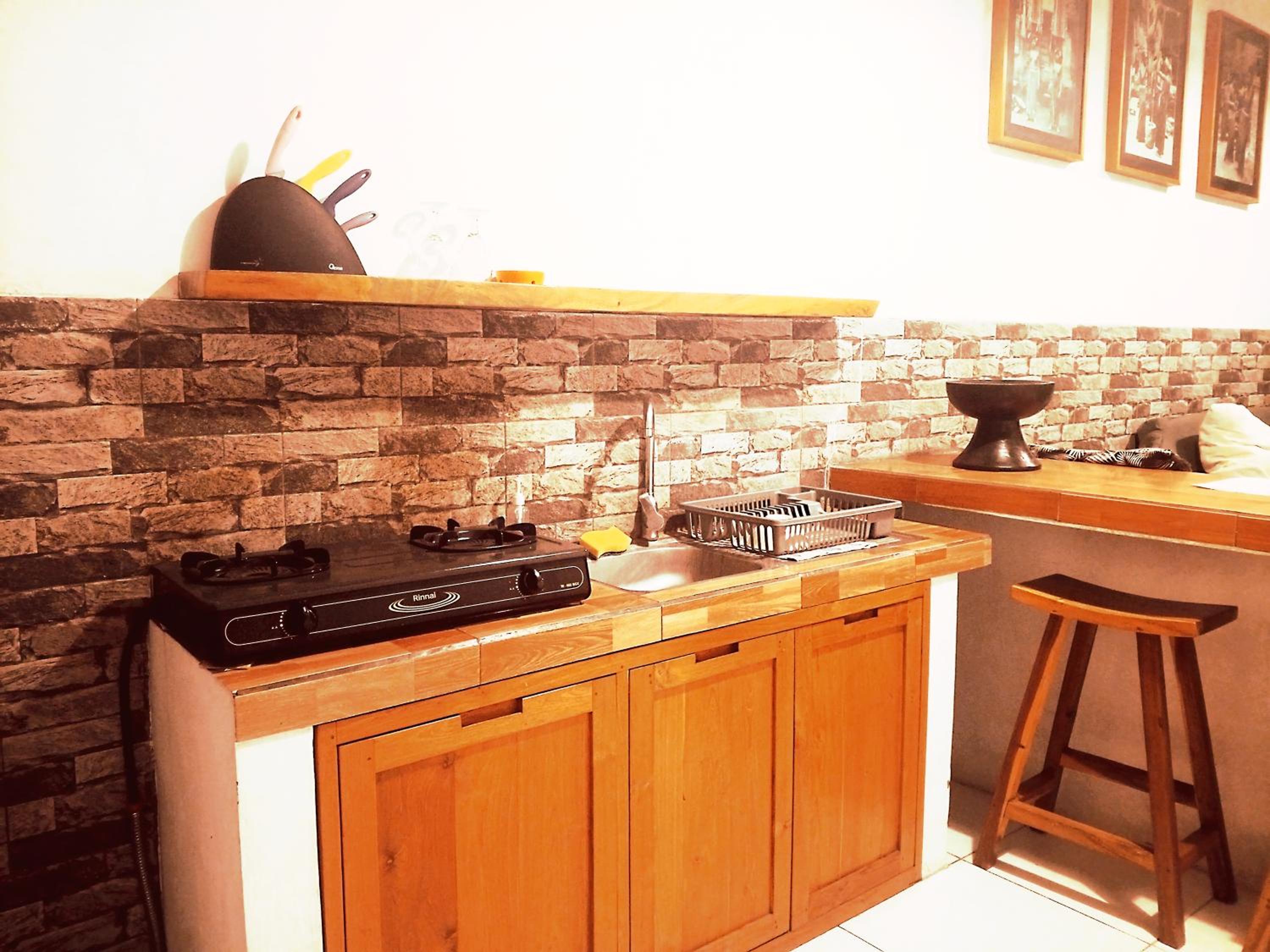 VILLA 2 Bedroom Spacious Outdoor Private Tropical Lush Garden & Pool in Canggu Bali Calm Area