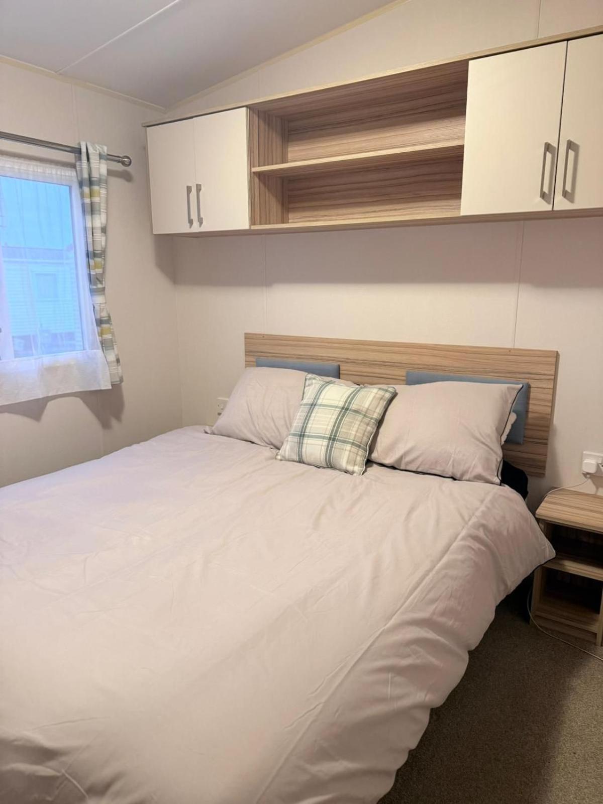 MLF caravan rental marine holiday park