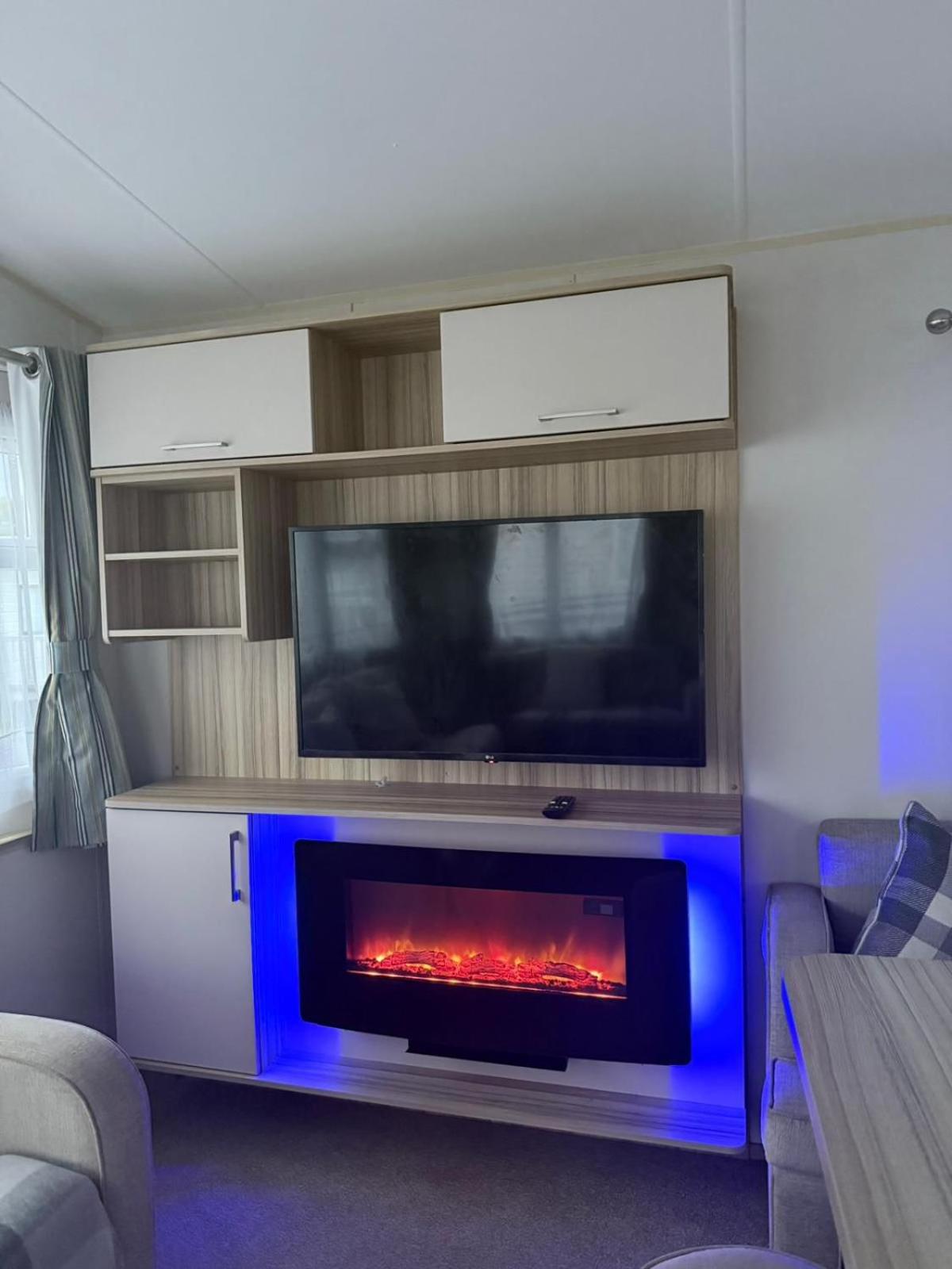MLF caravan rental marine holiday park