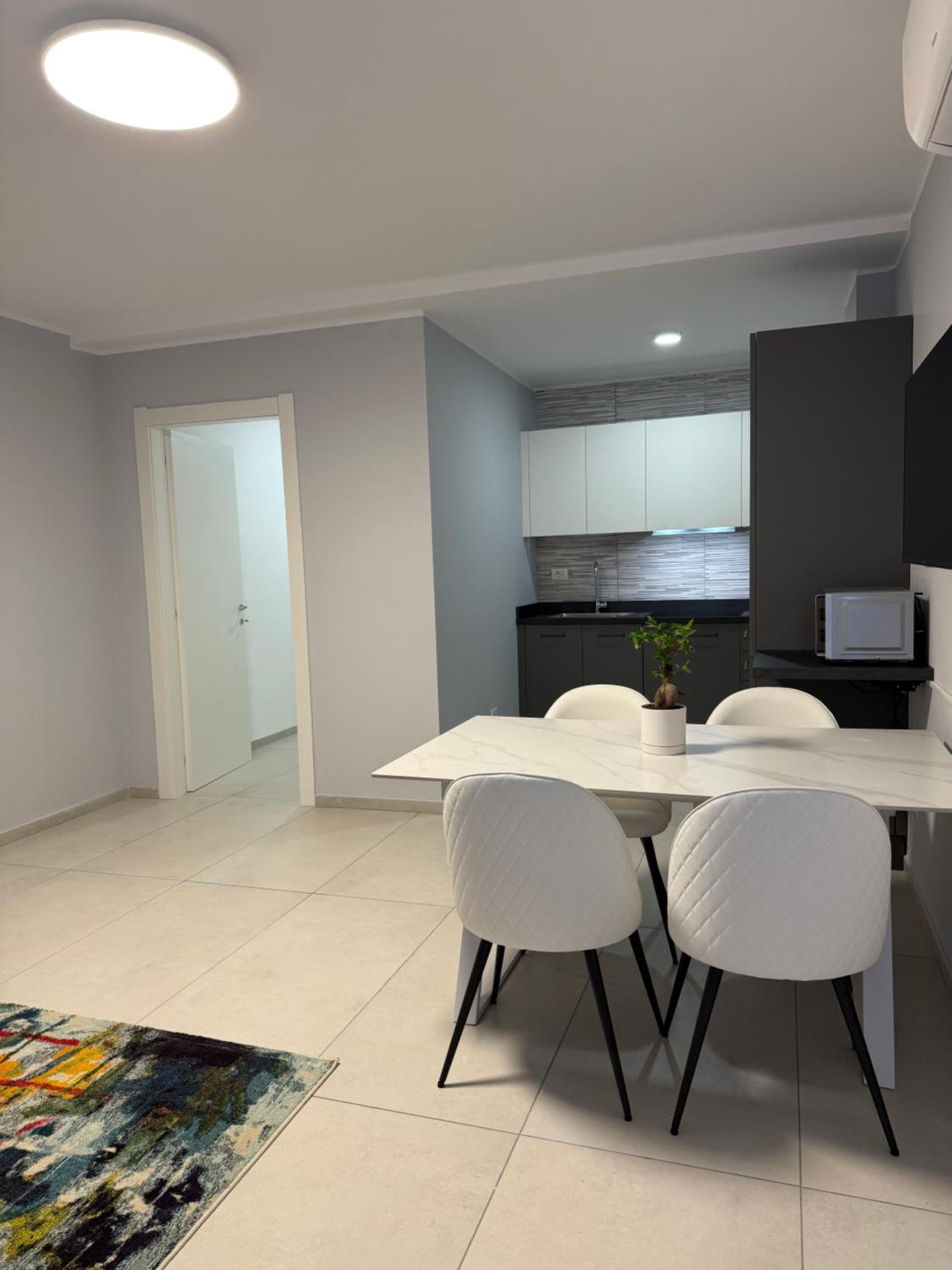 LR Deluxe Apartments - Sismondi 44