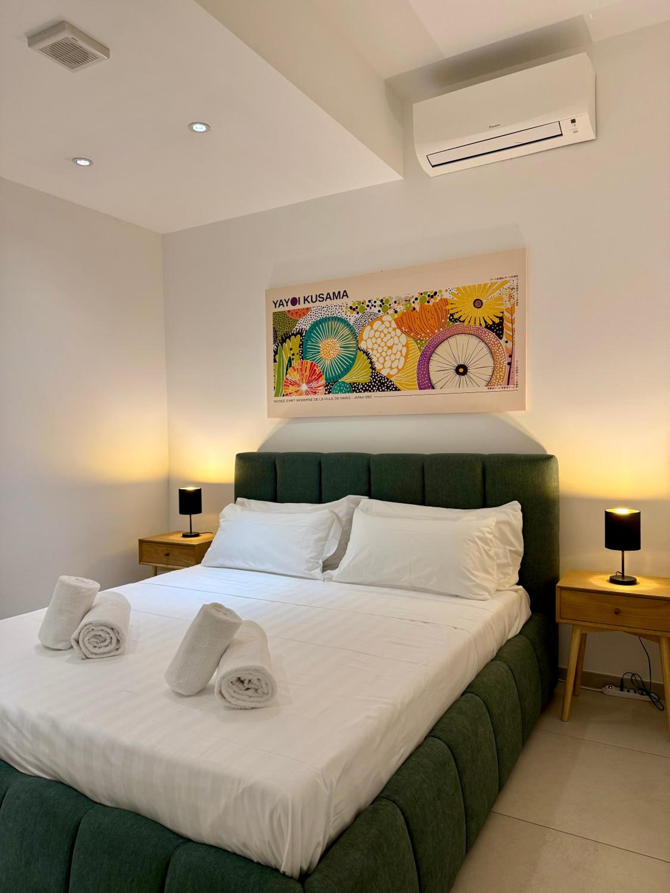 LR Deluxe Apartments - Sismondi 44