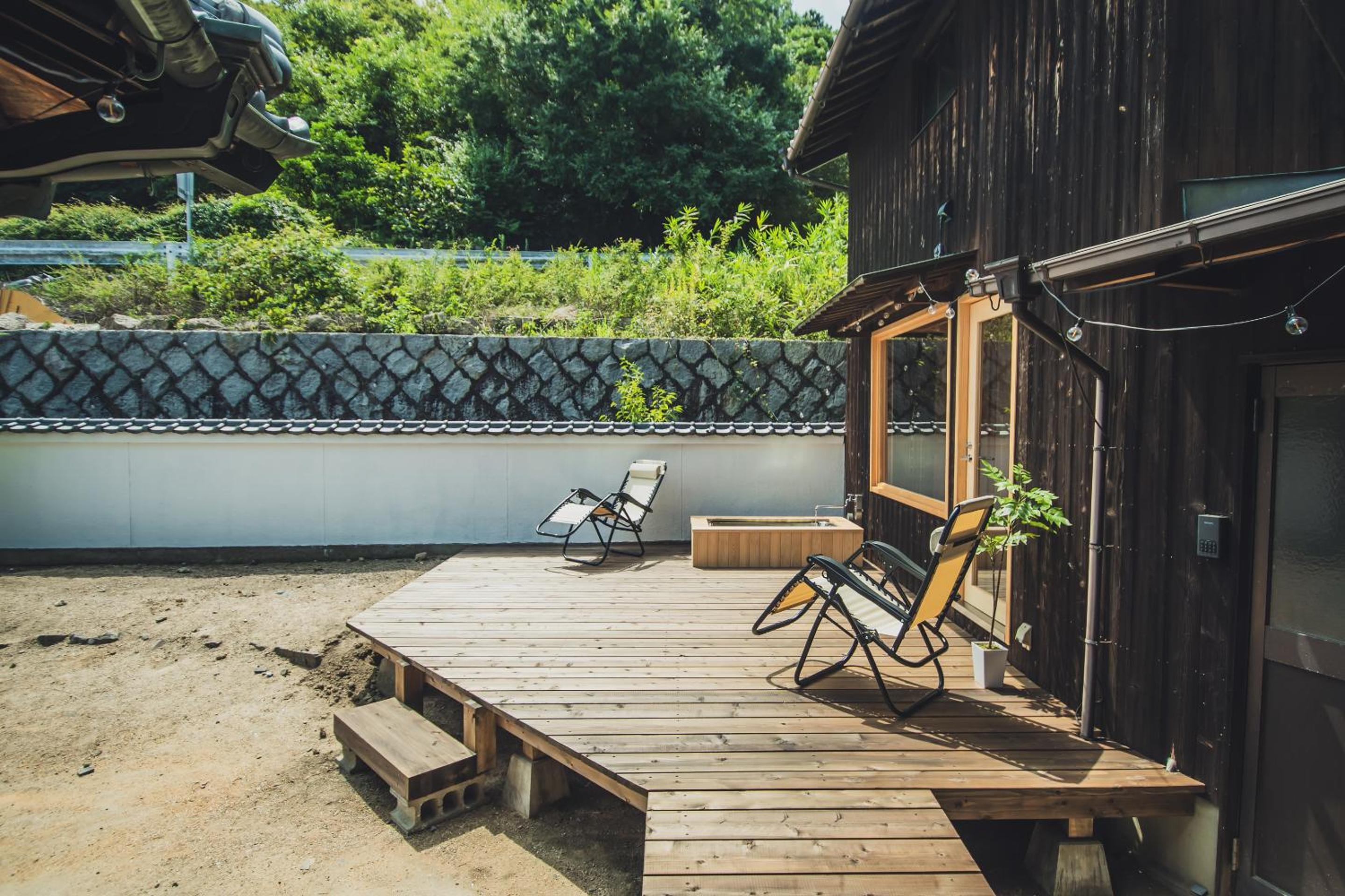 サウナとアートの宿 瀬戸内一棟貸切 Sei-Jima Retreat