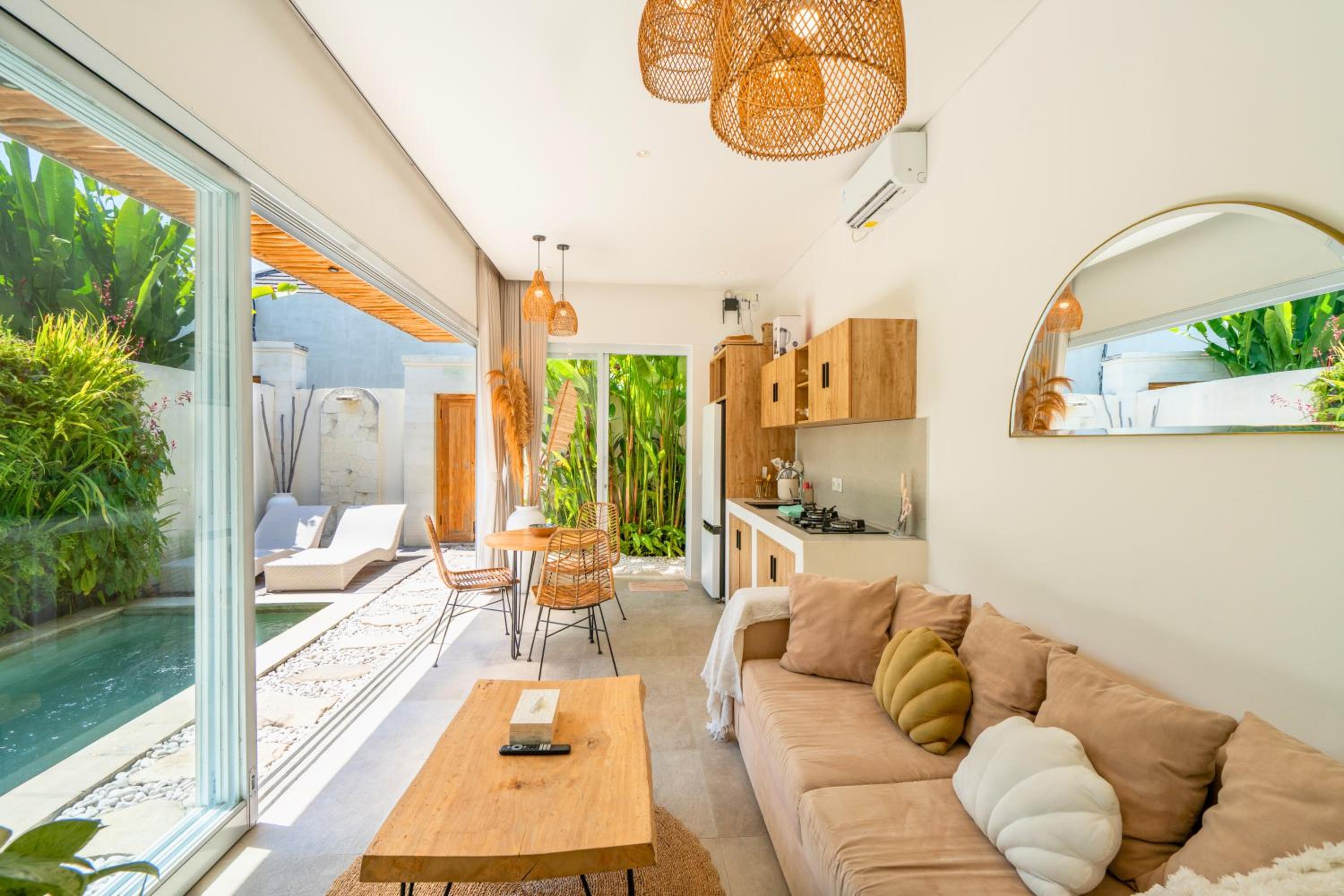 Namera Solaria - 1BR New Villa in Kerobokan