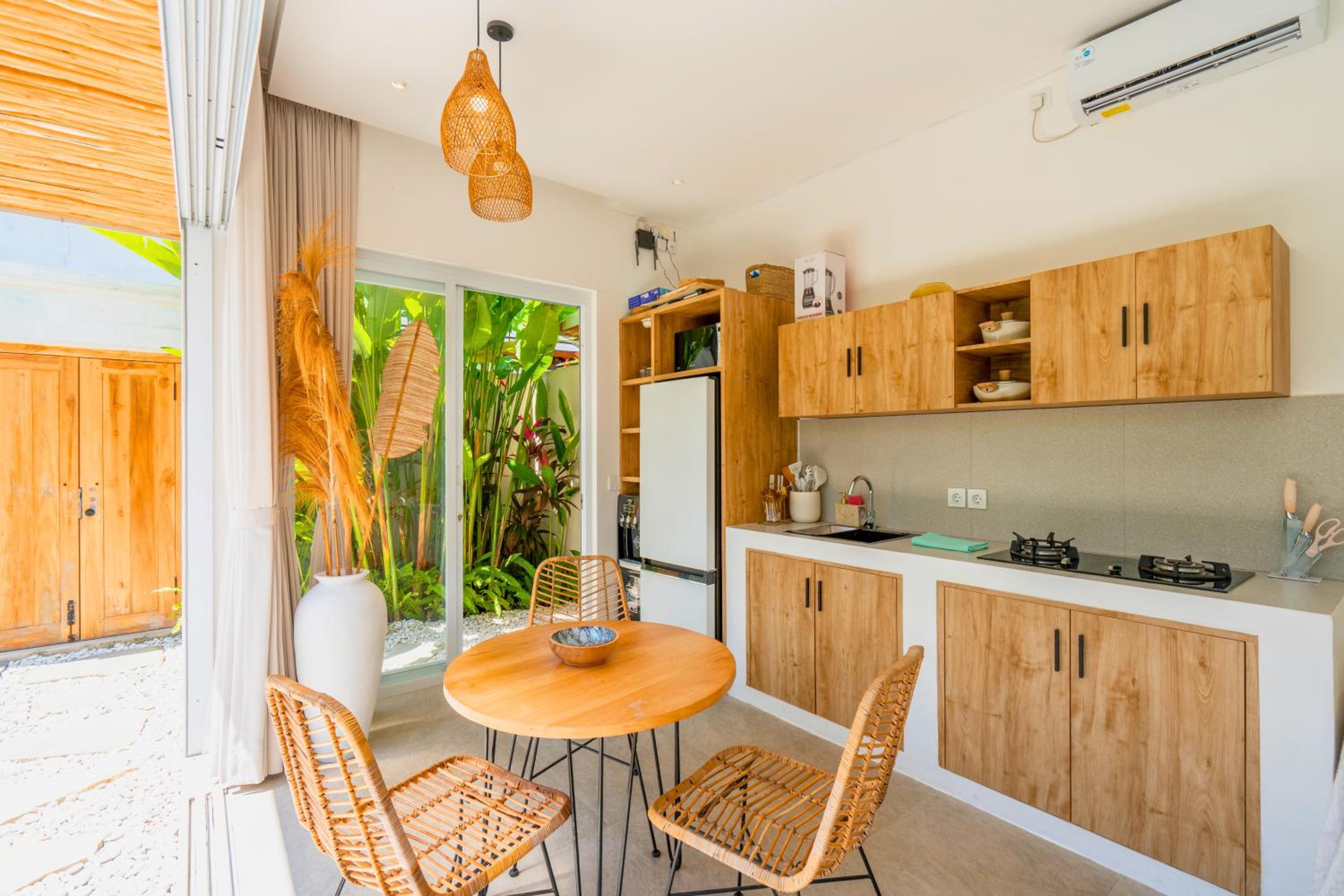 Namera Solaria - 1BR New Villa in Kerobokan