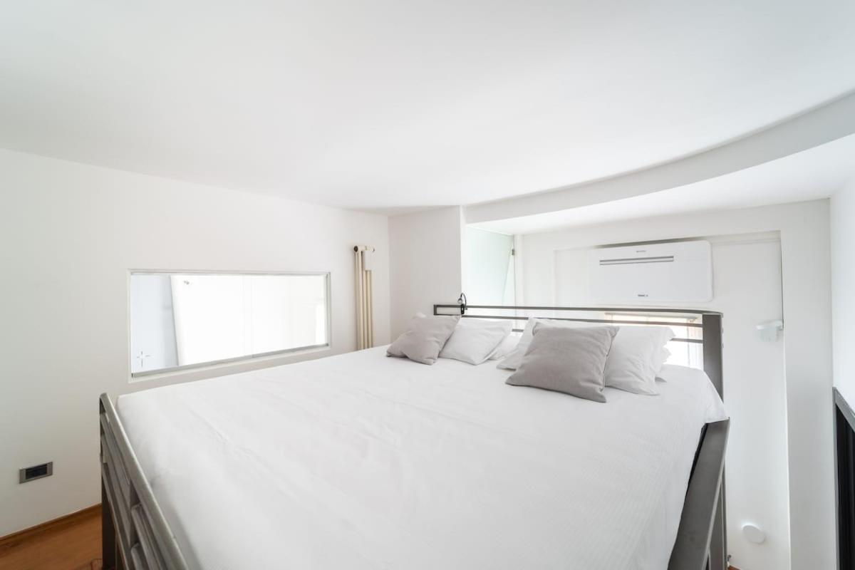 Historic Centre, Bright and Elegant Loft