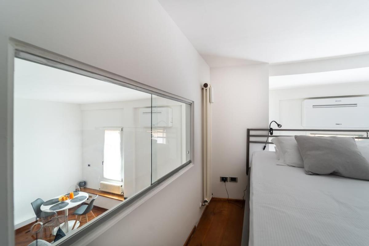 Historic Centre, Bright and Elegant Loft