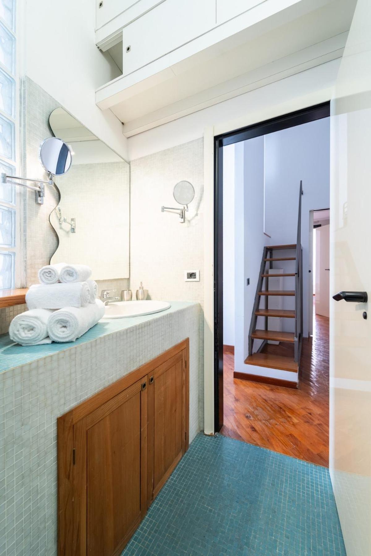 Historic Centre, Bright and Elegant Loft