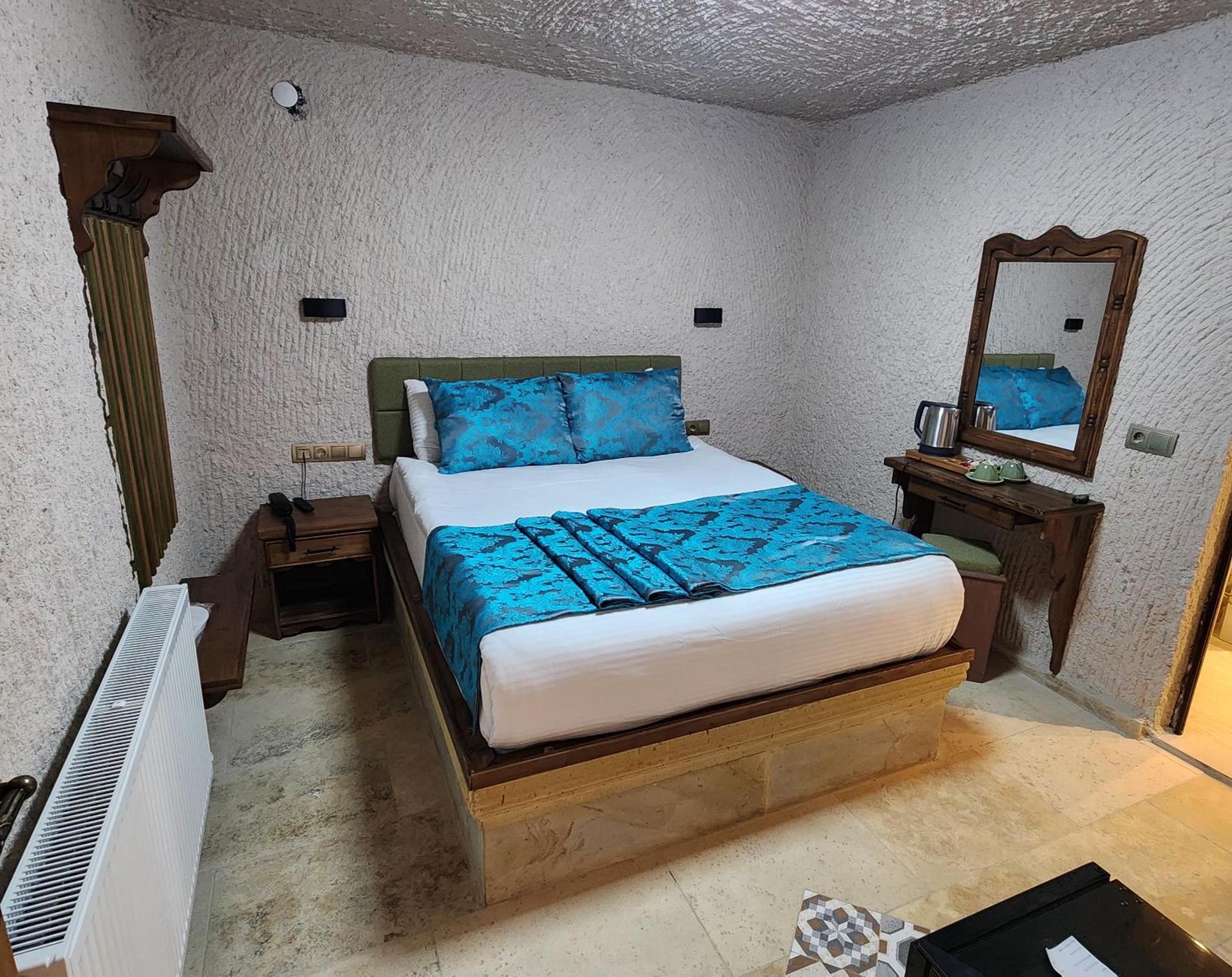 Capavista Cave House