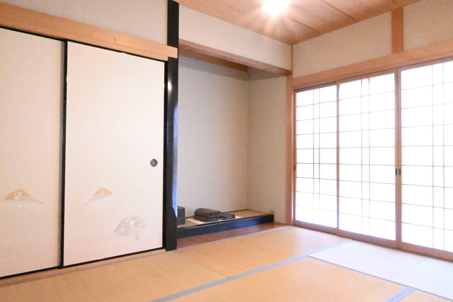 Villa Izumi Eternity and a Day 一棟貸し民泊いずみの宿永遠と一日