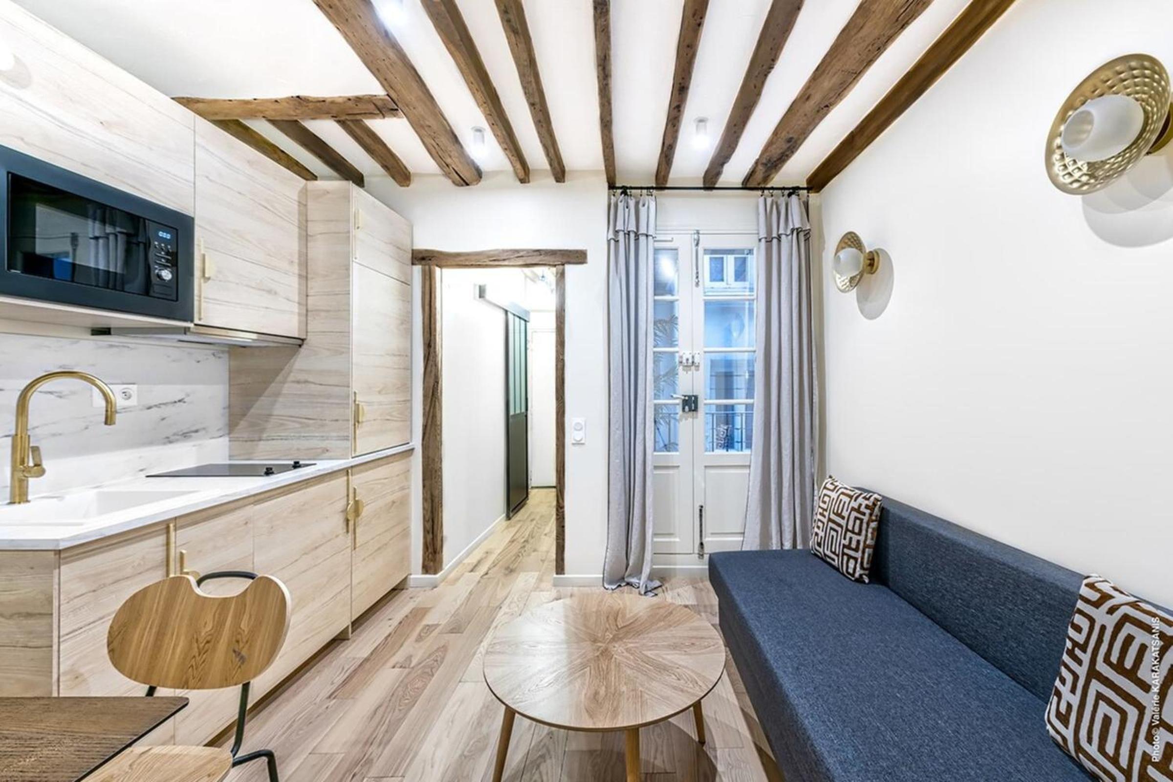 Palais Royal - Victoires 1bdr by B'Your Home