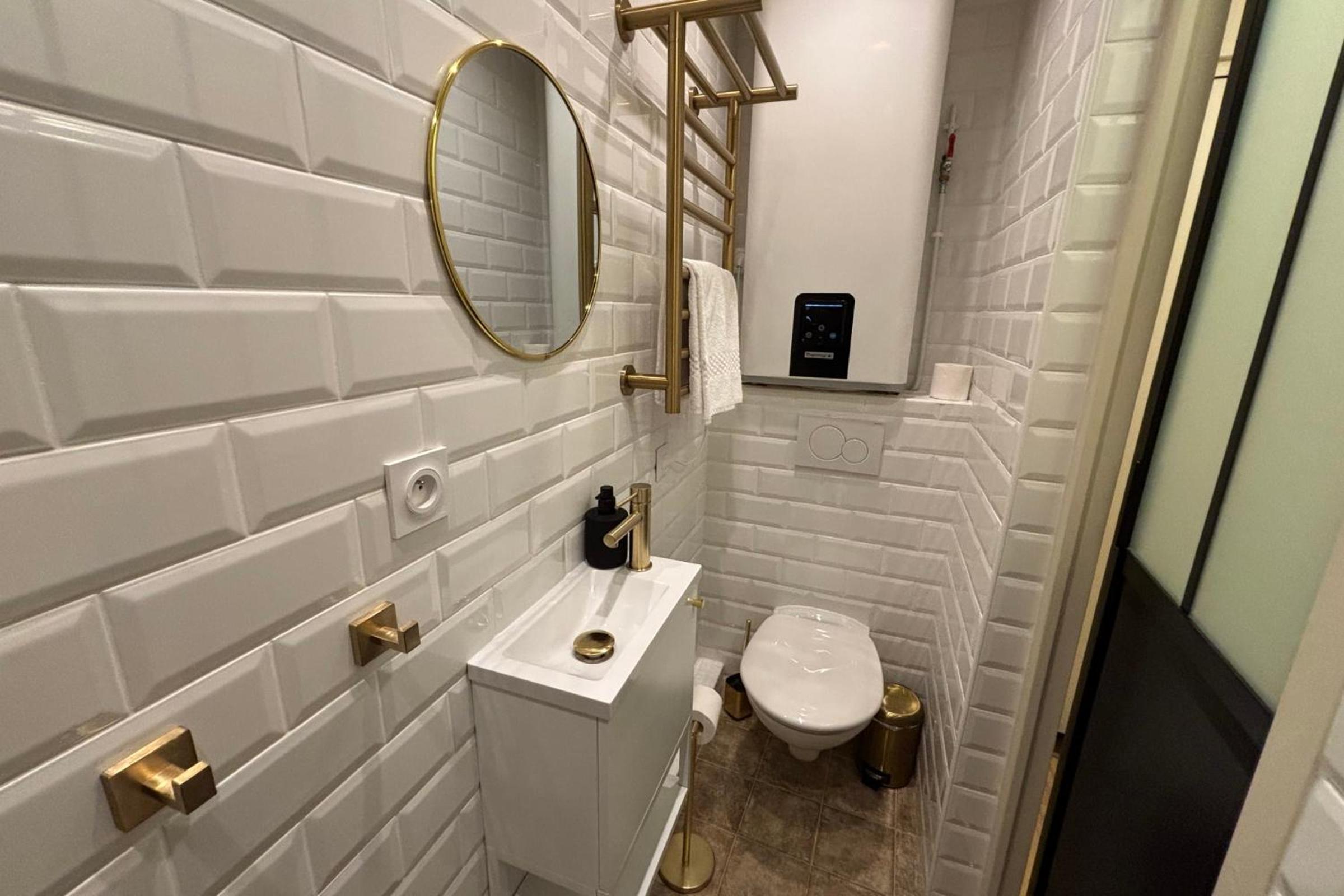 Palais Royal - Victoires 1bdr by B'Your Home