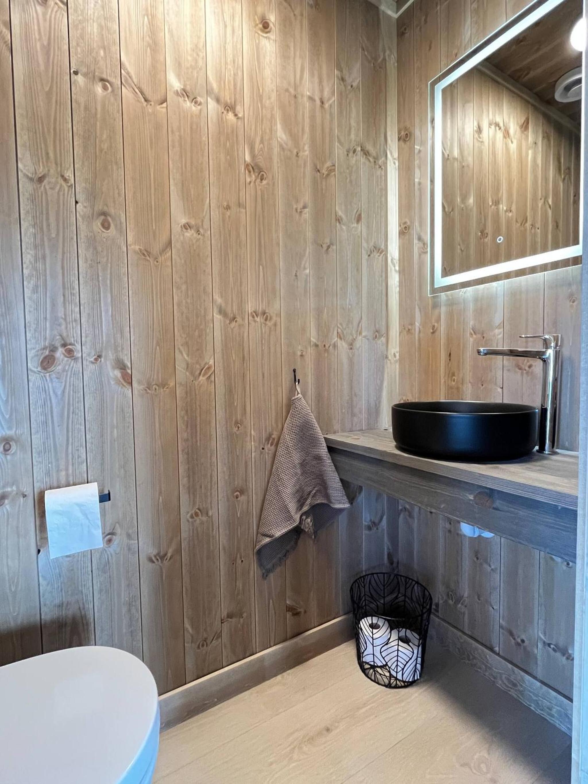 Skogsbu - Stylish, Close to Ski centers and hiking trails