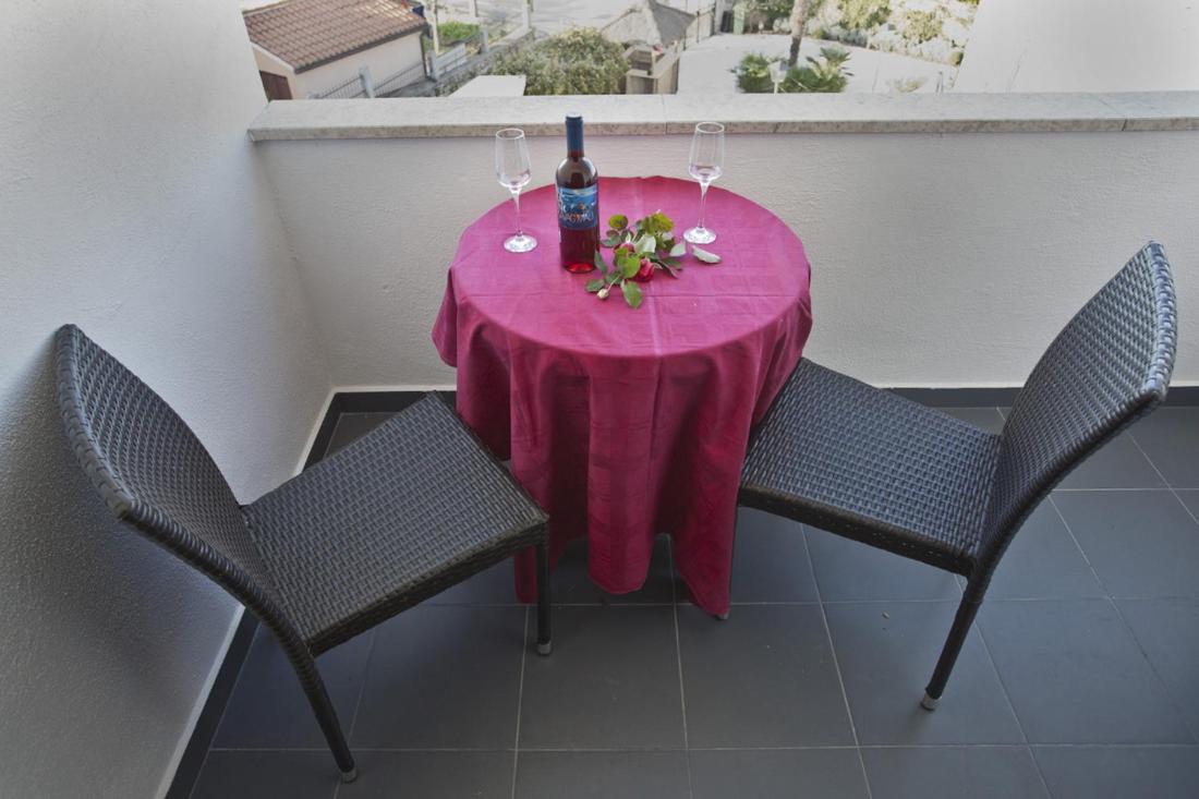 Gracia Apartments