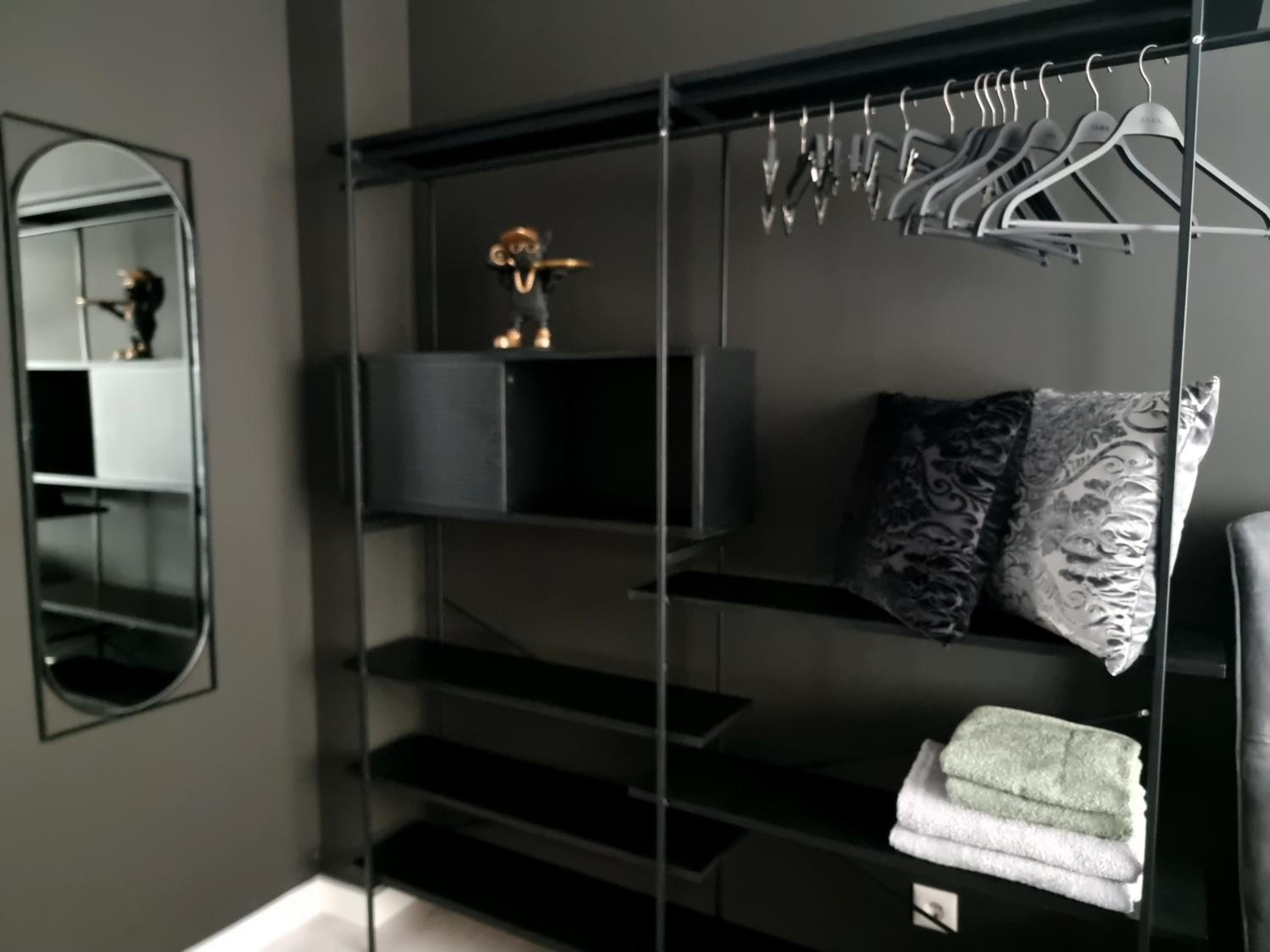 GLAMOUR Style 2 Bedrooms