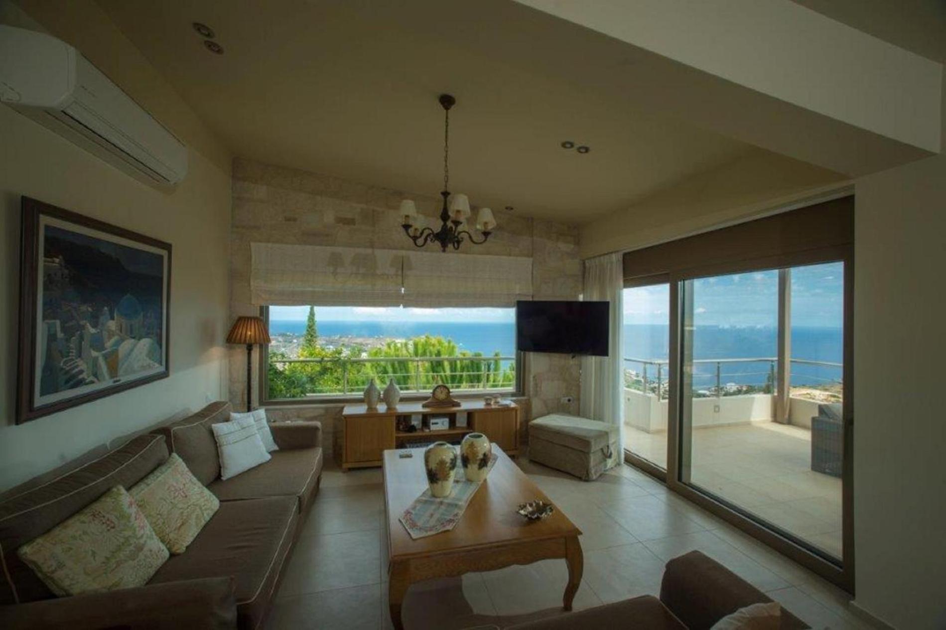 Luxury Villa Hara with private pool