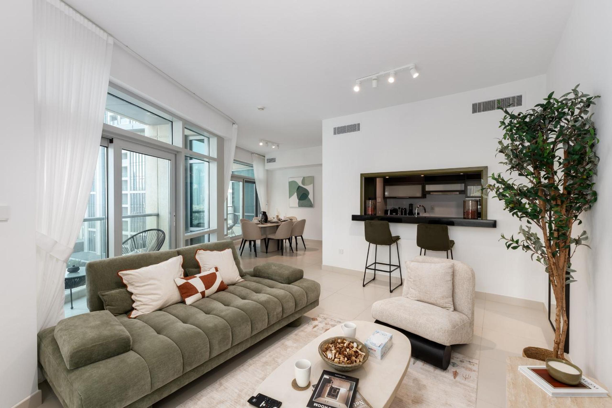 The Lofts West, Downtown Dubai - Mint Stay
