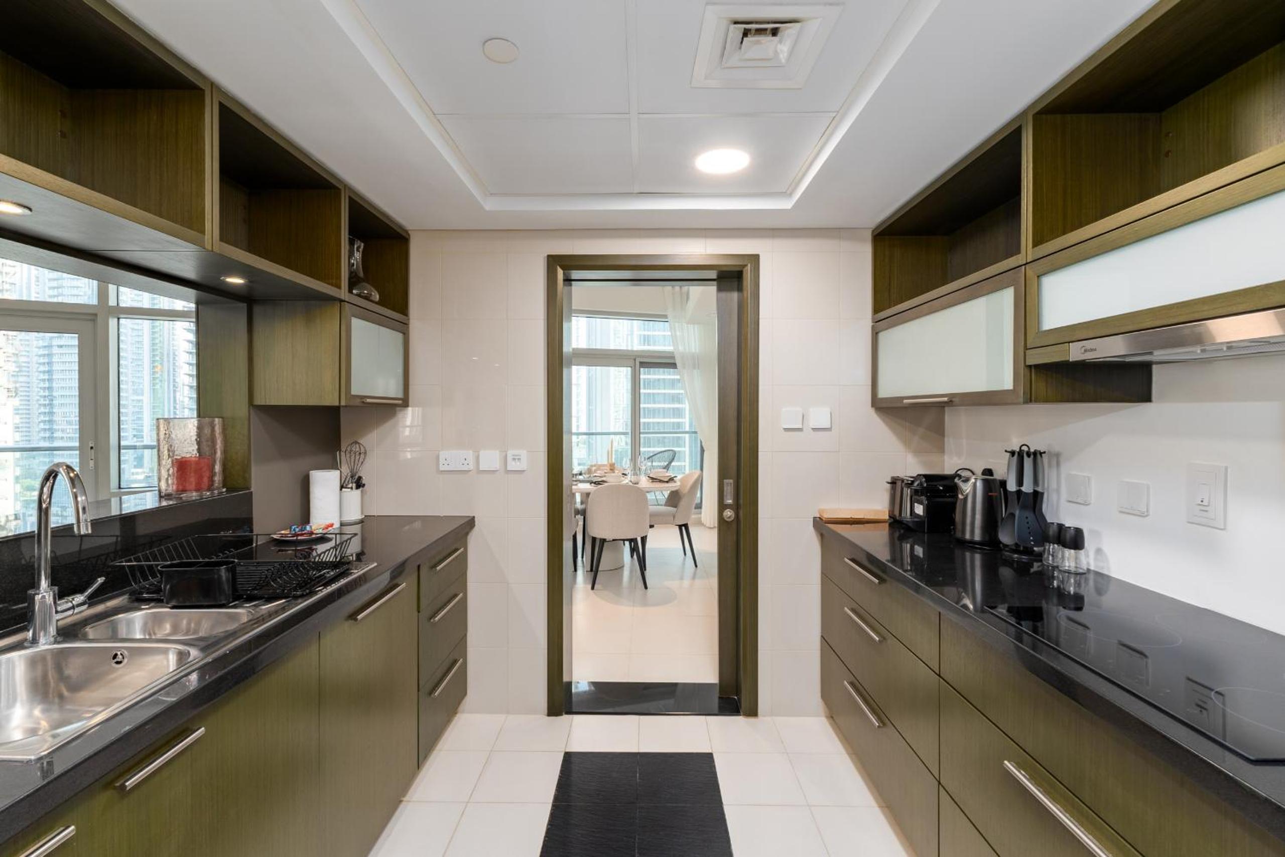 The Lofts West, Downtown Dubai - Mint Stay