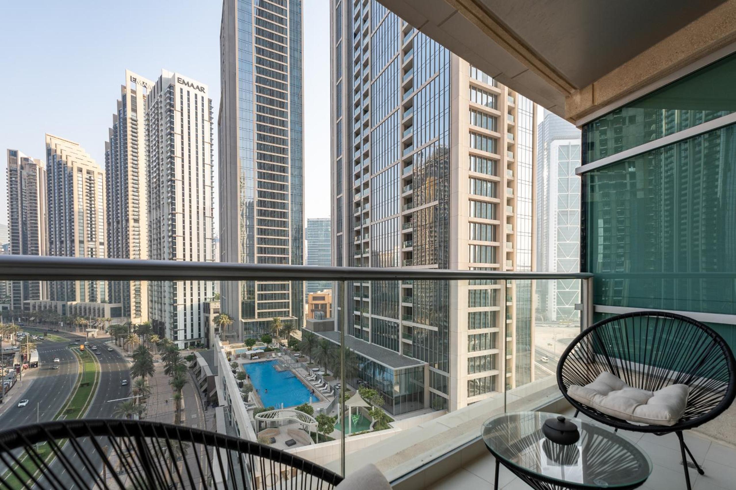 The Lofts West, Downtown Dubai - Mint Stay