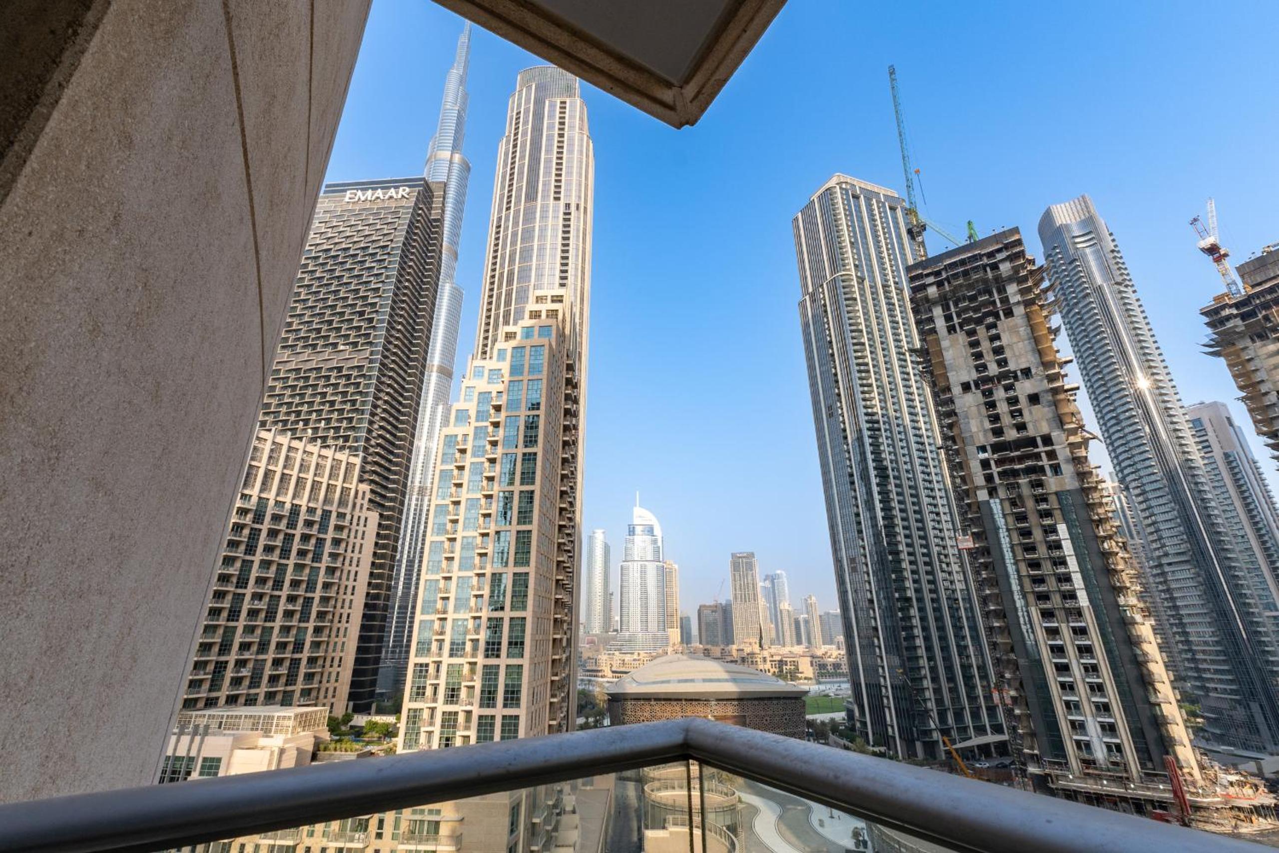 The Lofts West, Downtown Dubai - Mint Stay
