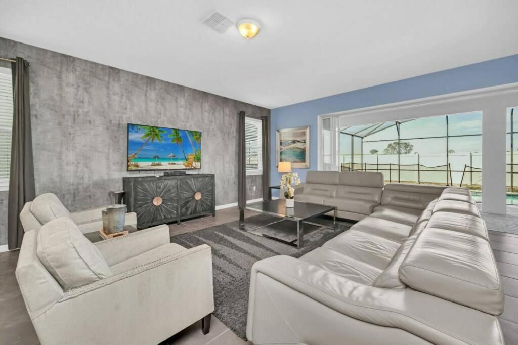 Disney Delight Luxury Homethemed close to Parks