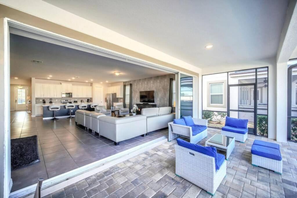 Disney Delight Luxury Homethemed close to Parks