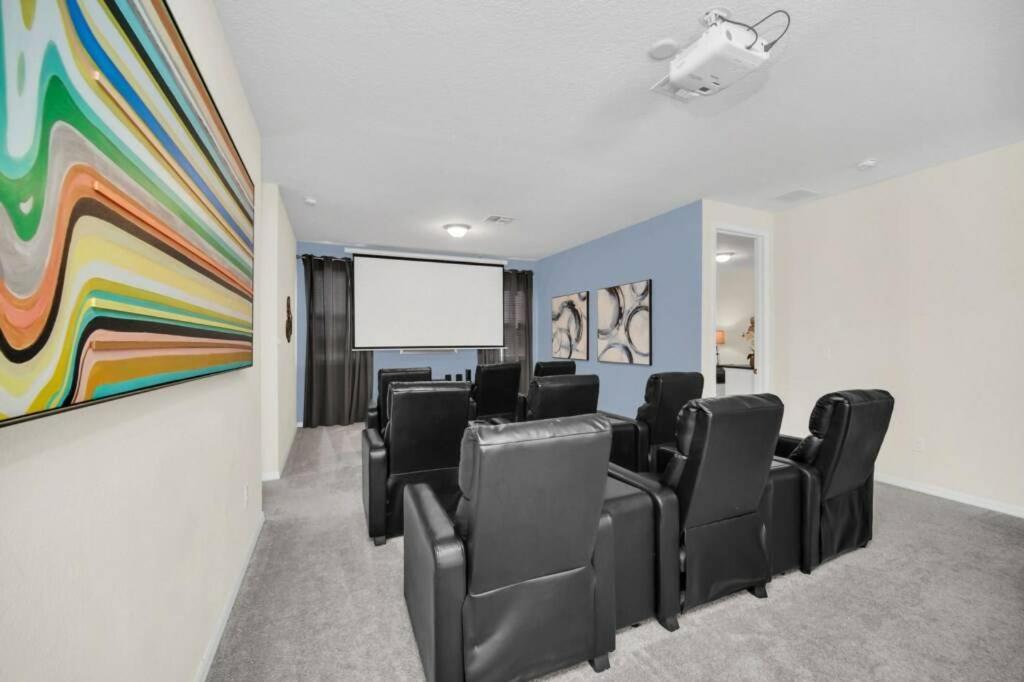 Disney Delight Luxury Homethemed close to Parks