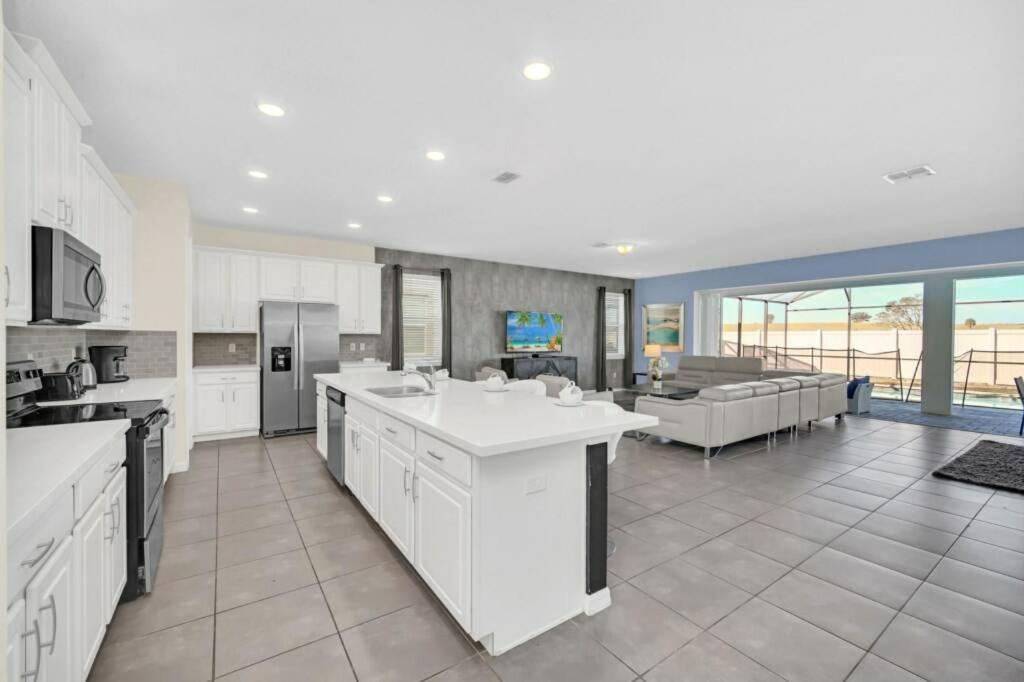 Disney Delight Luxury Homethemed close to Parks