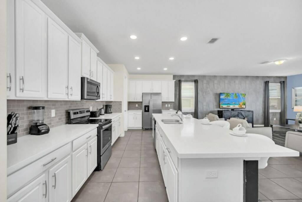 Disney Delight Luxury Homethemed close to Parks