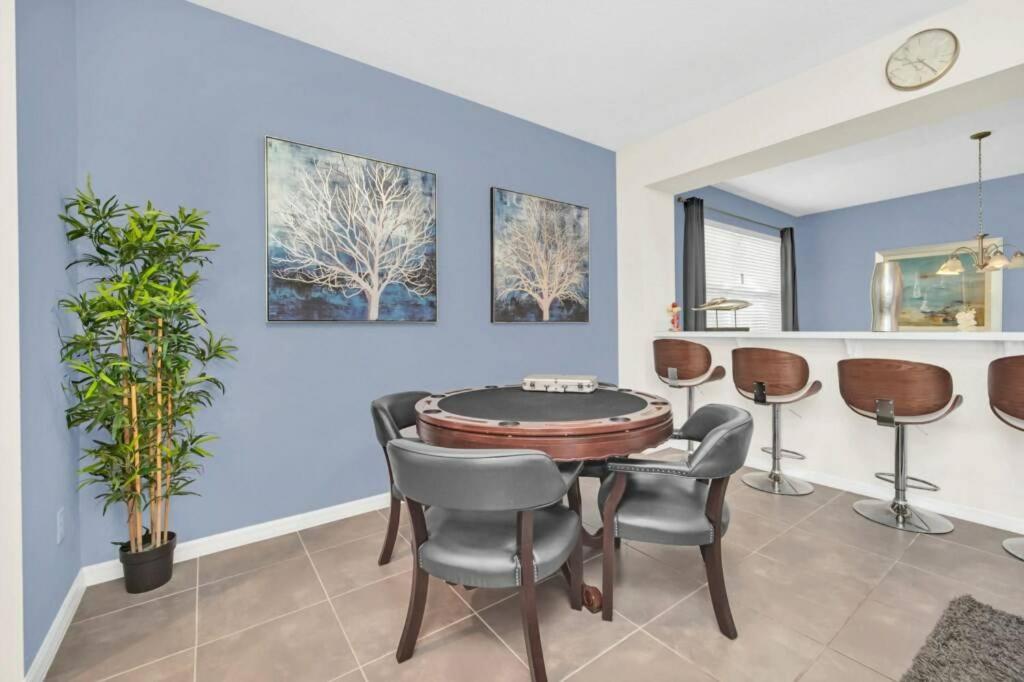 Disney Delight Luxury Homethemed close to Parks