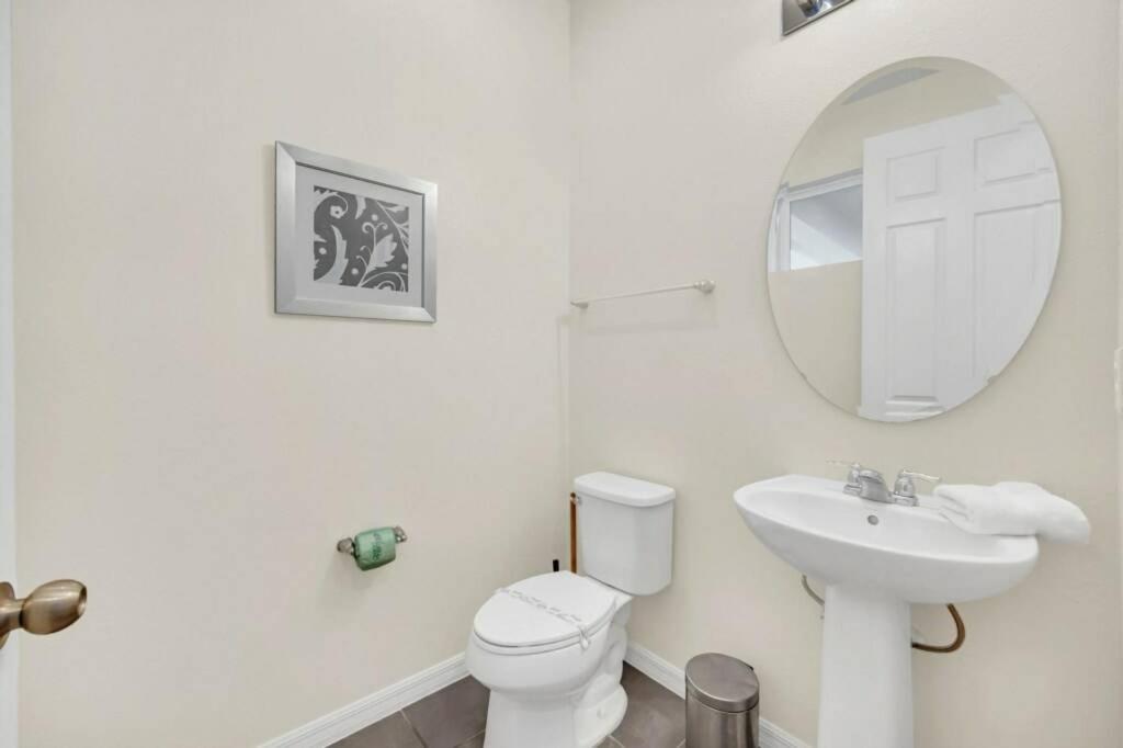 Disney Delight Luxury Homethemed close to Parks
