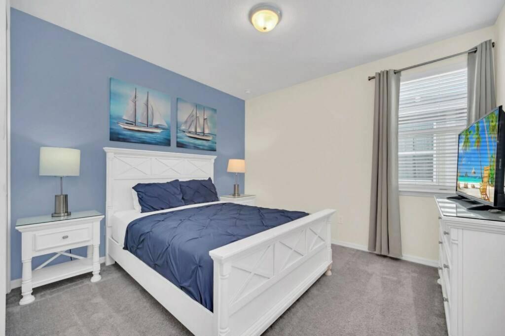 Disney Delight Luxury Homethemed close to Parks