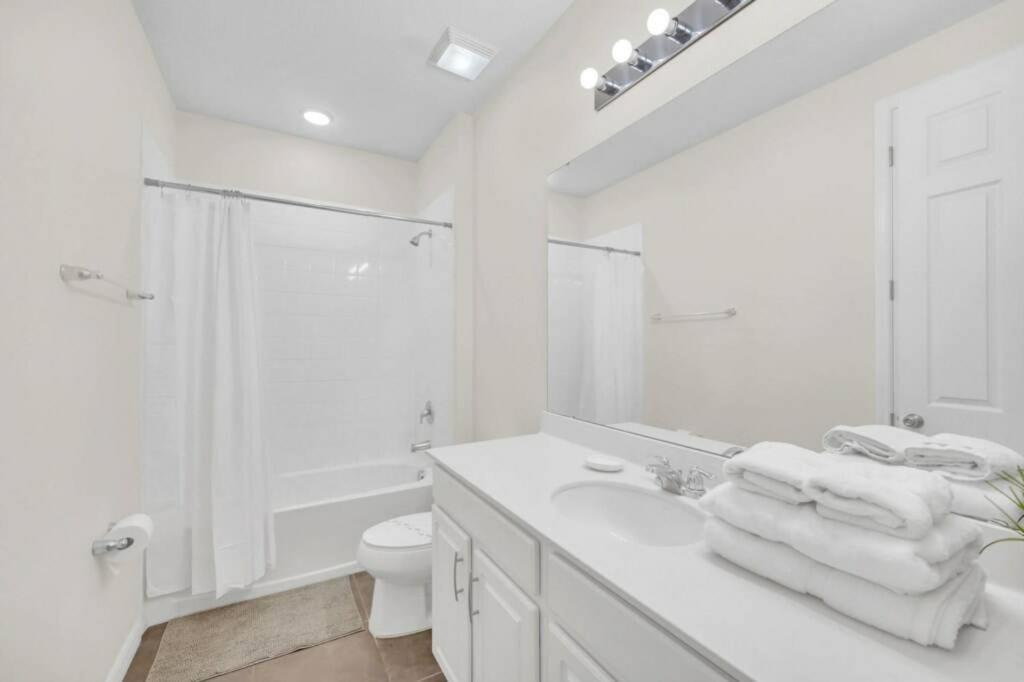 Disney Delight Luxury Homethemed close to Parks