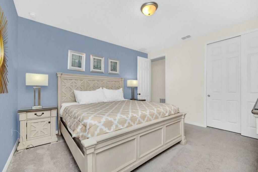 Disney Delight Luxury Homethemed close to Parks