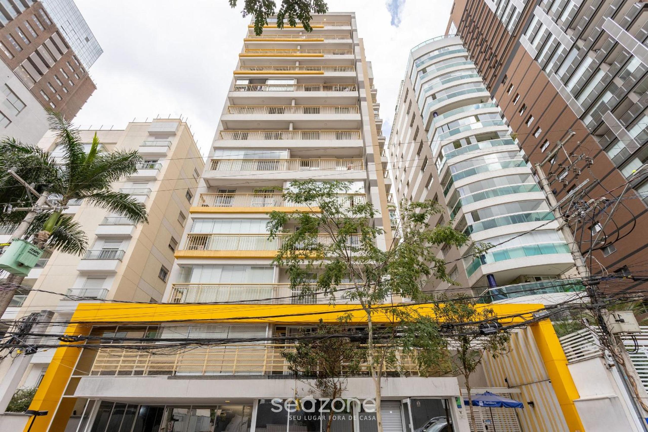 Studio with balcony 500m from the Metro - MOP0103