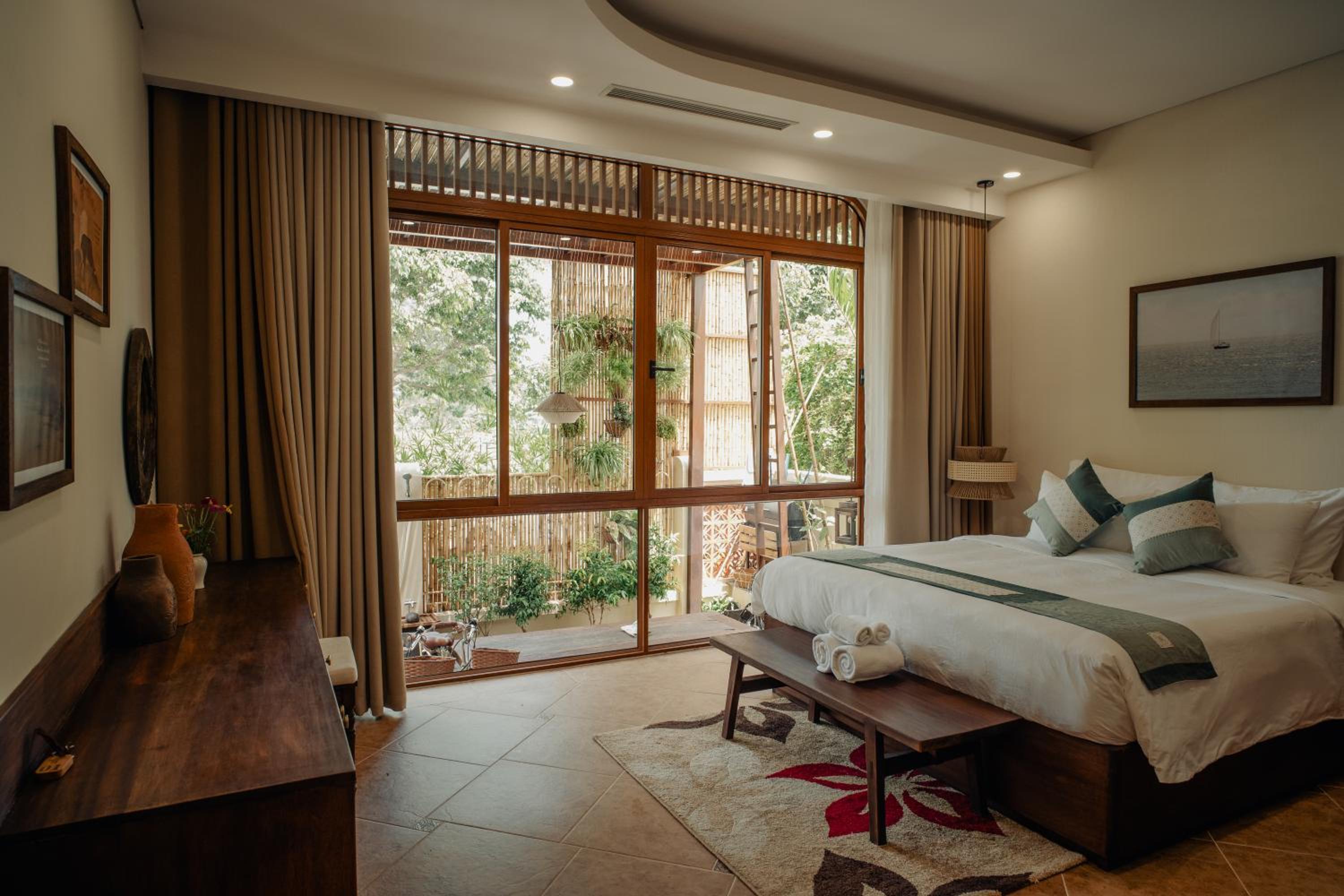 Hoian Tranquil Beach Villa