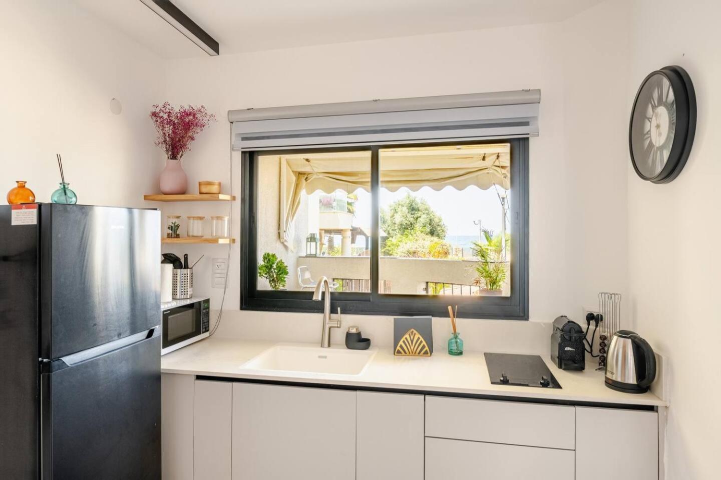 GW930 Gugel Waves Amazing Seaview Apartments